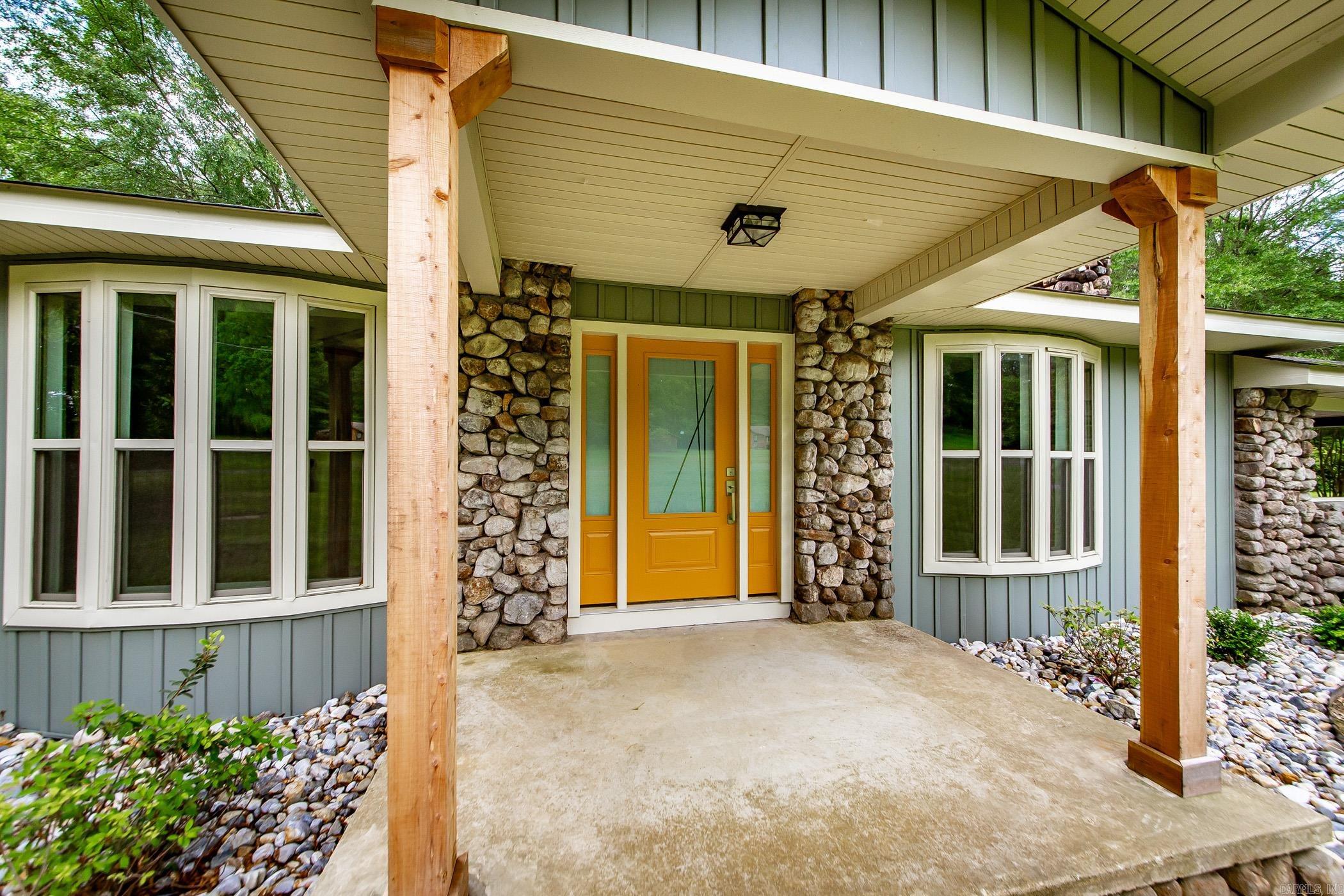 1491 Southfork Road Gurdon, AR 71743