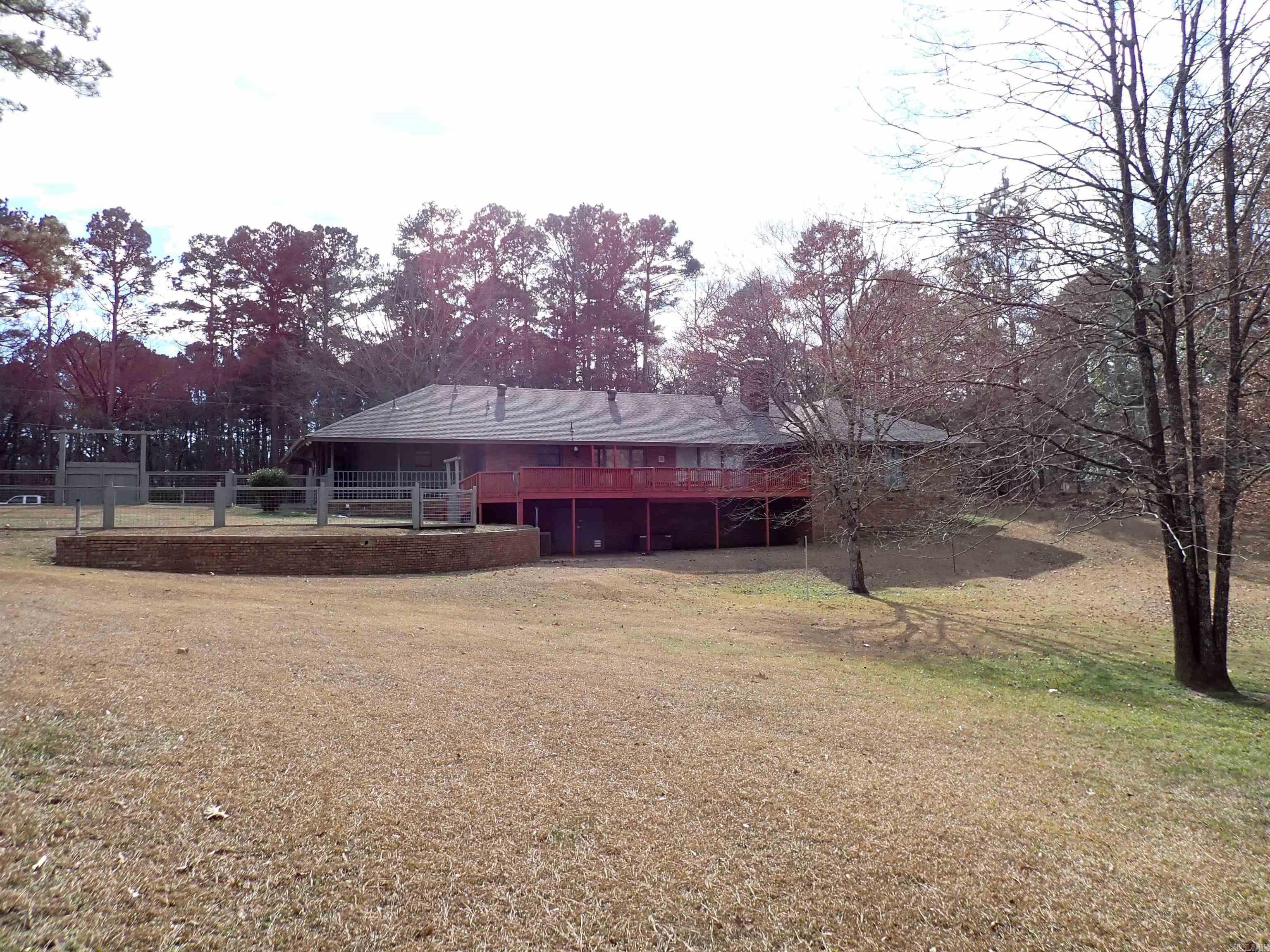 1414 Country Club Road Arkadelphia, AR 71923-7032