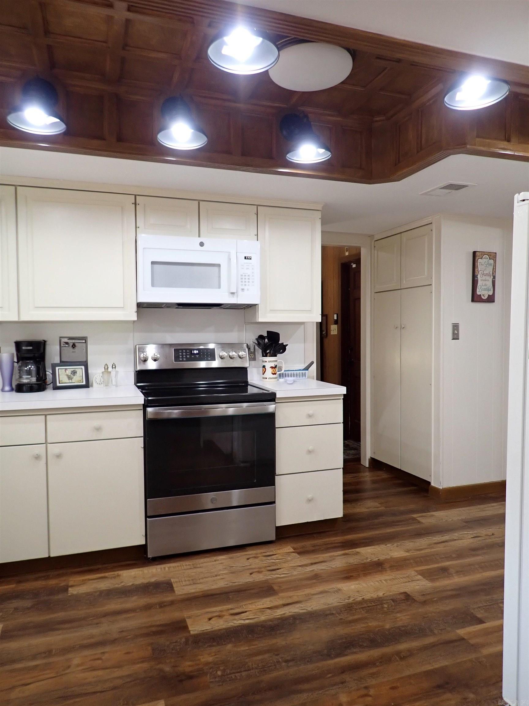 1414 Country Club Road Arkadelphia, AR 71923-7032