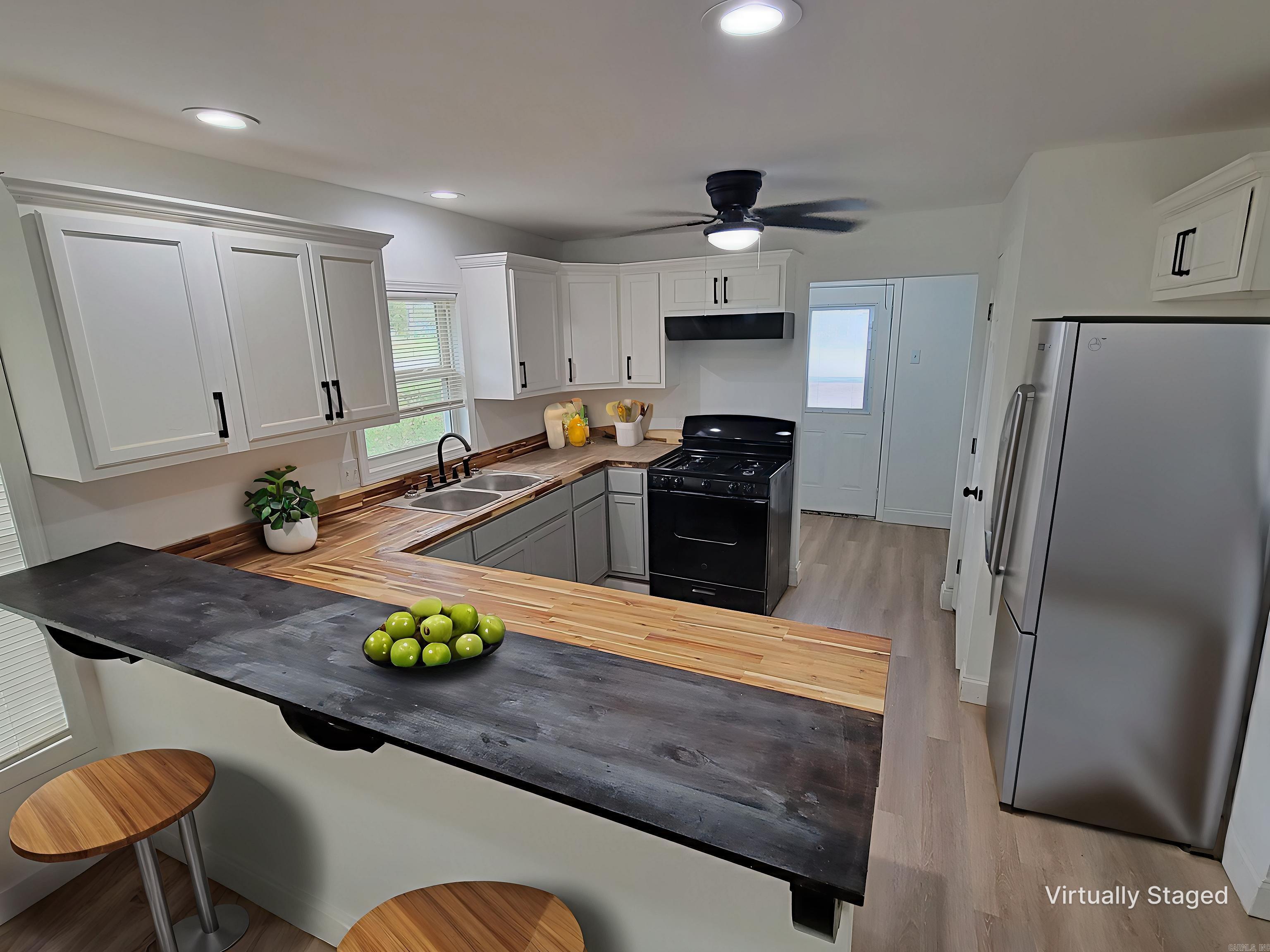 1414 N Vine  North Little Rock, AR