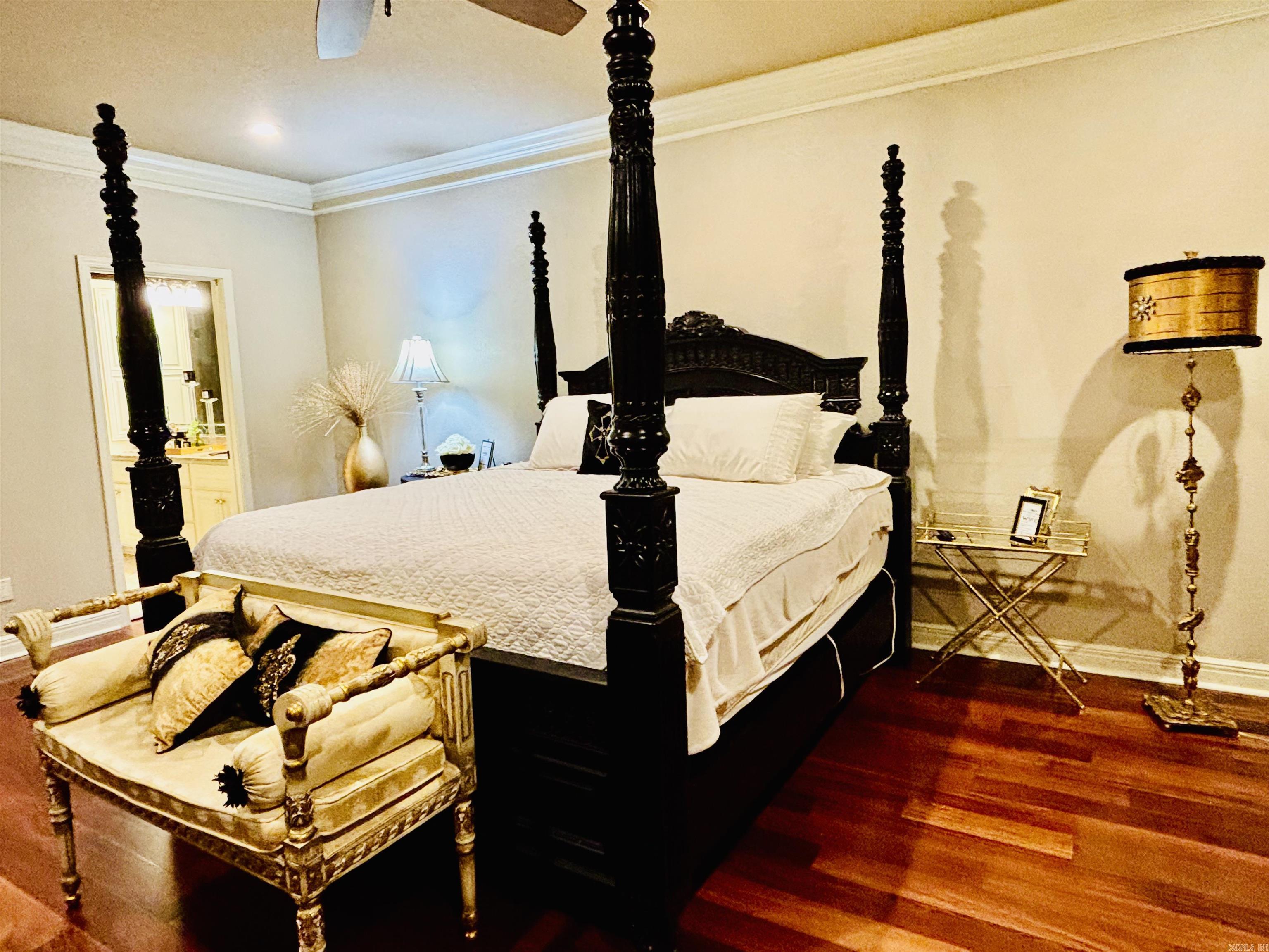 130 Grand Isle Dr Unit 2E  Hot Springs, AR