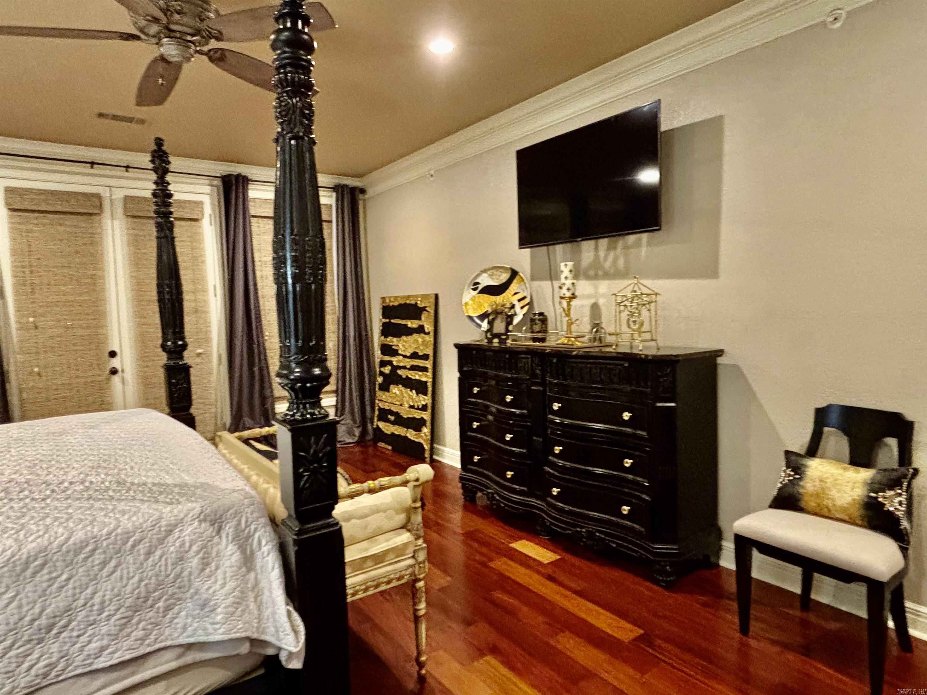 130 Grand Isle Dr Unit 2E  Hot Springs, AR