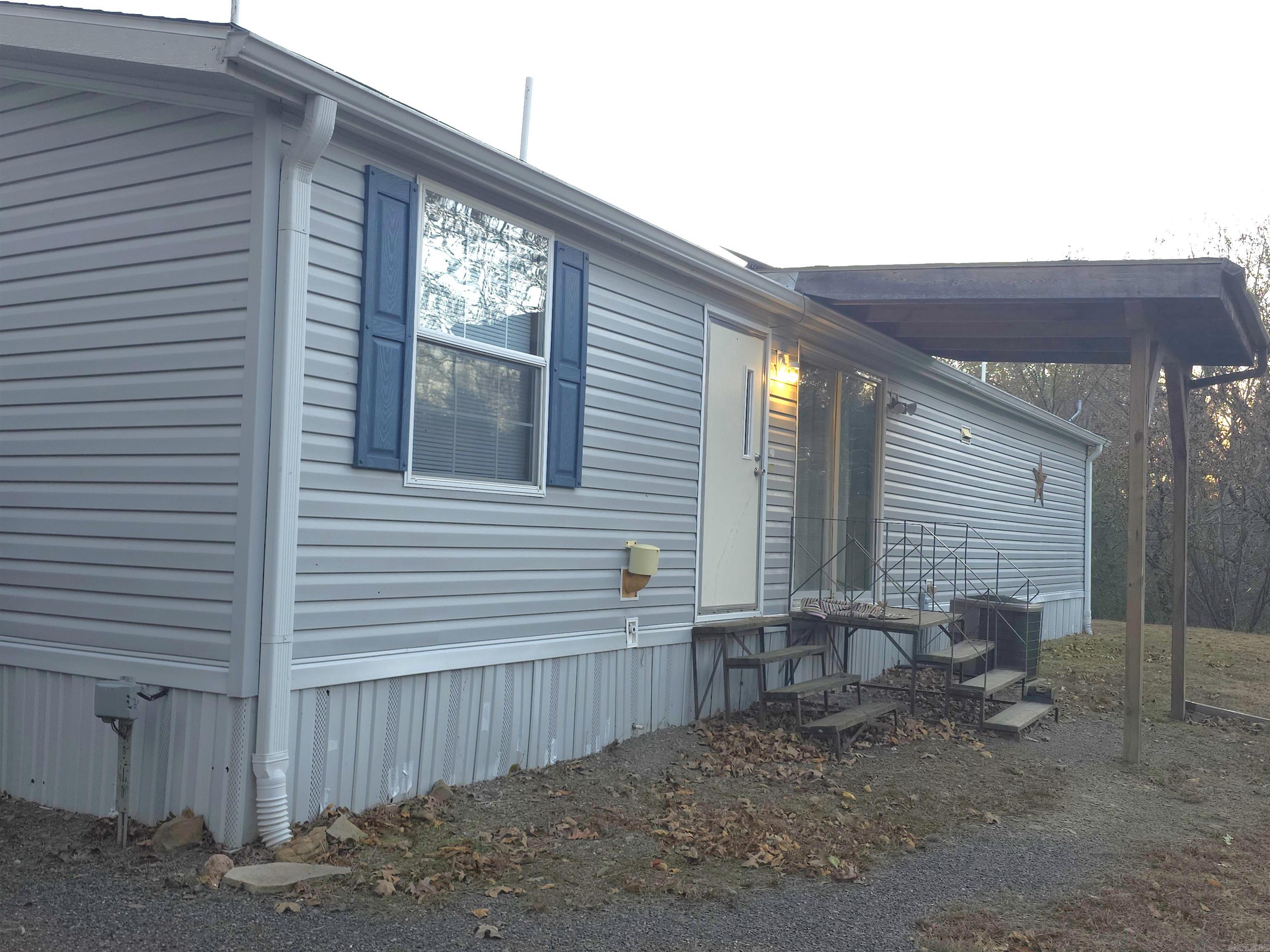 123 Moore  Hatfield, AR