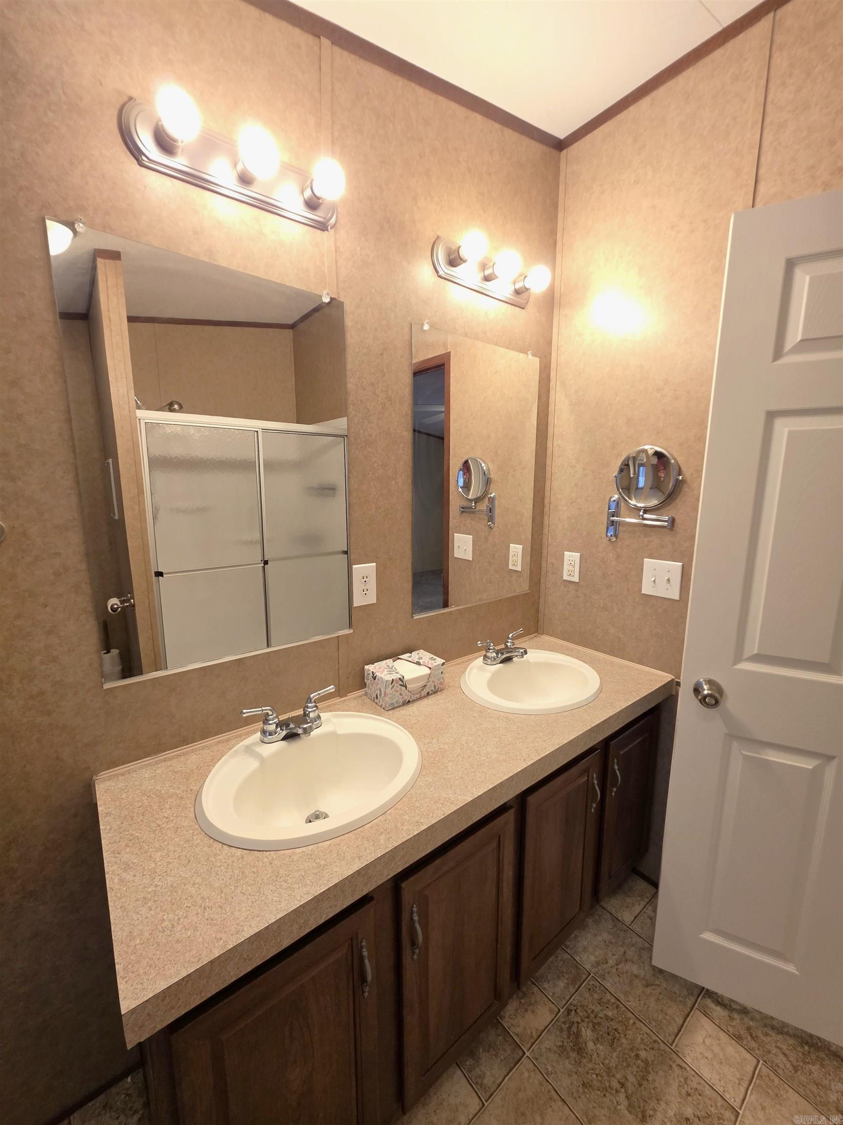 123 Moore  Hatfield, AR