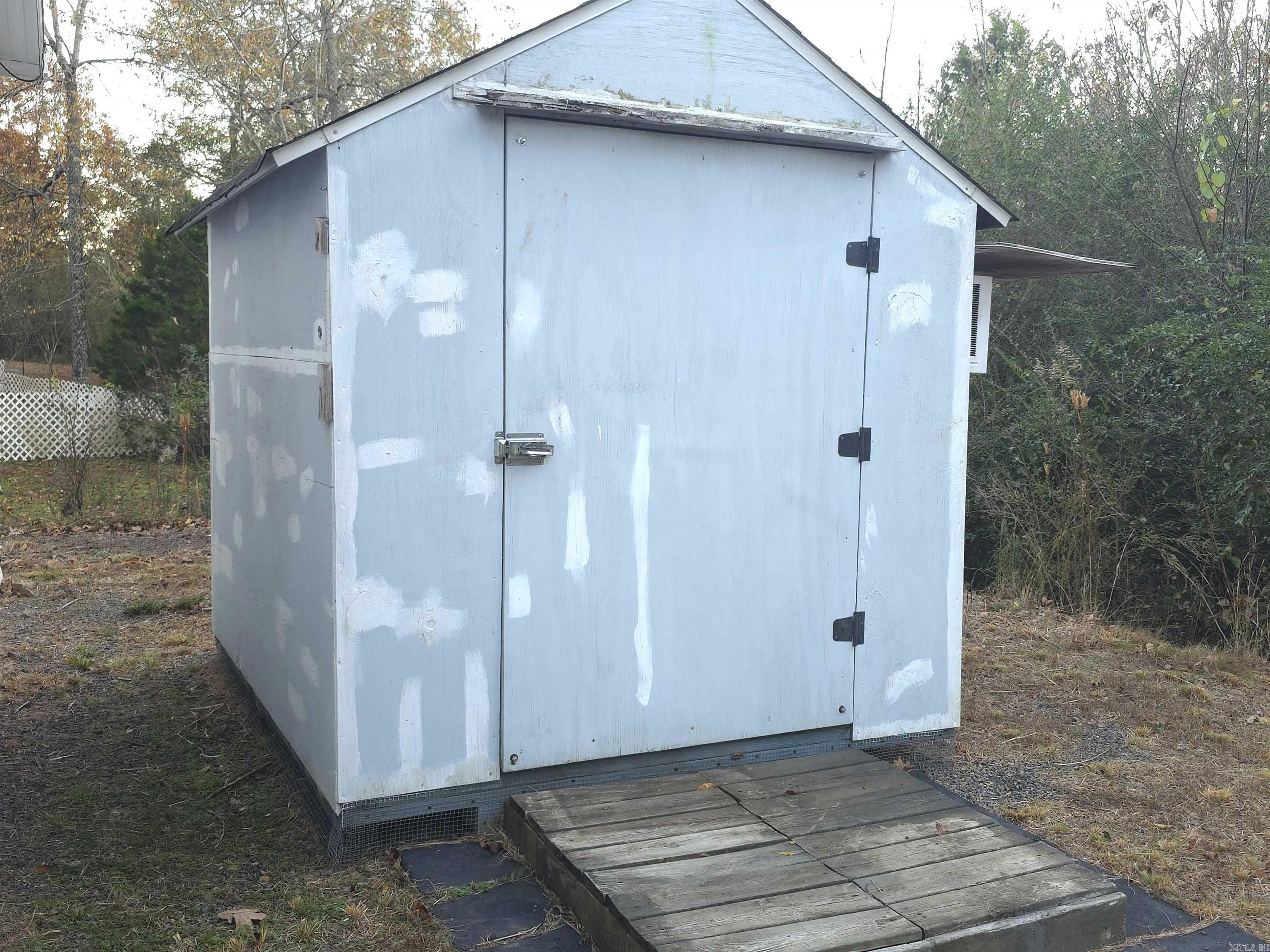 123 Moore  Hatfield, AR