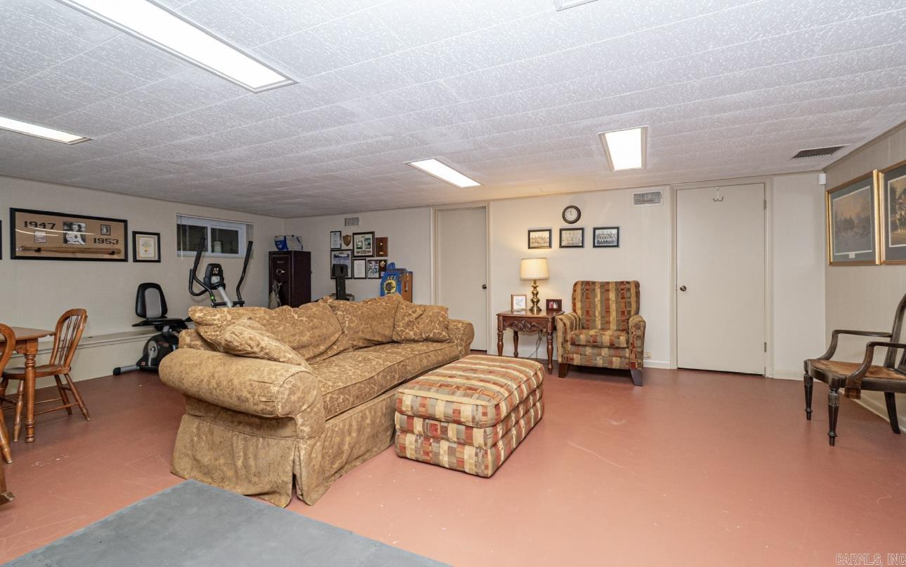 2200 Maul Road Camden, AR 71701