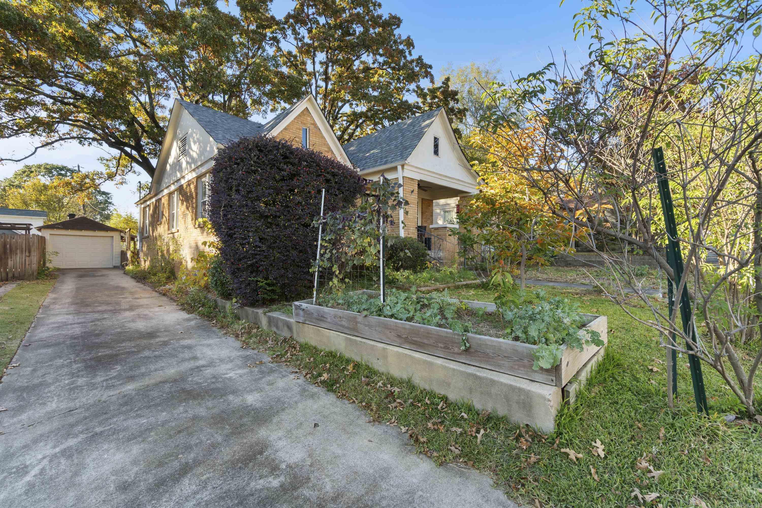 222 Valmar Street Little Rock, AR 72205