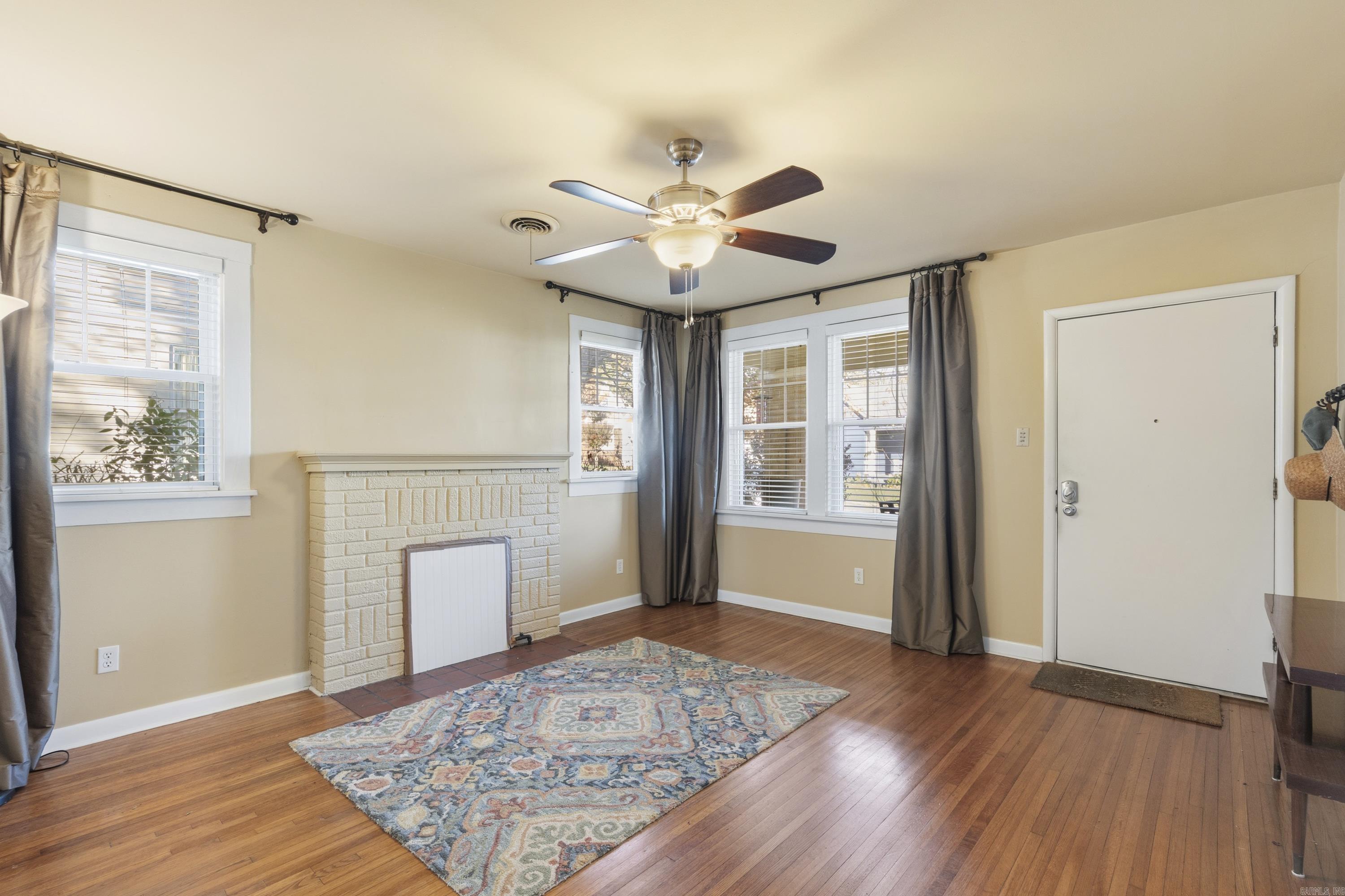 222 Valmar Street Little Rock, AR 72205