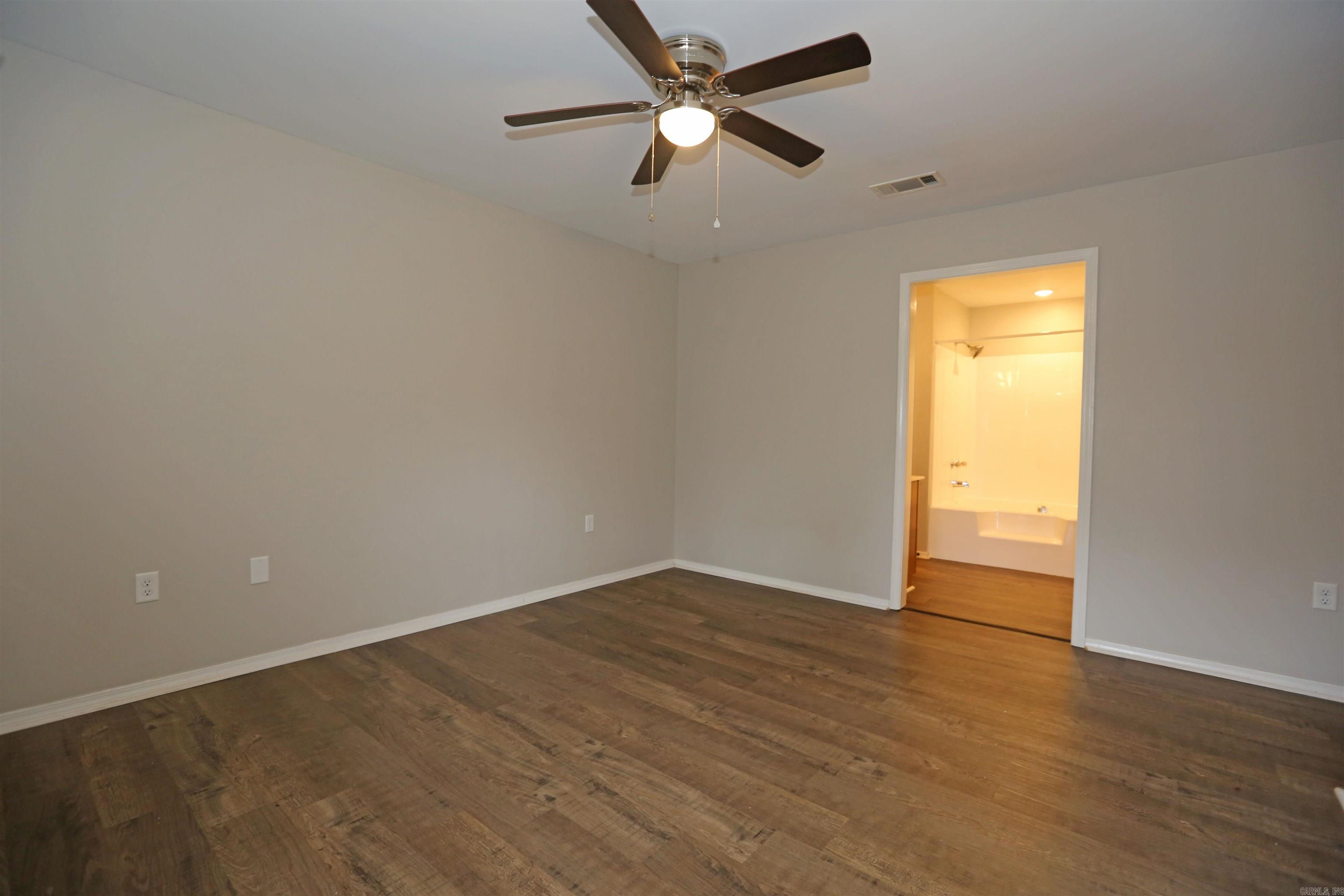 23 Wagon Wheel Court Little Rock, AR 72211