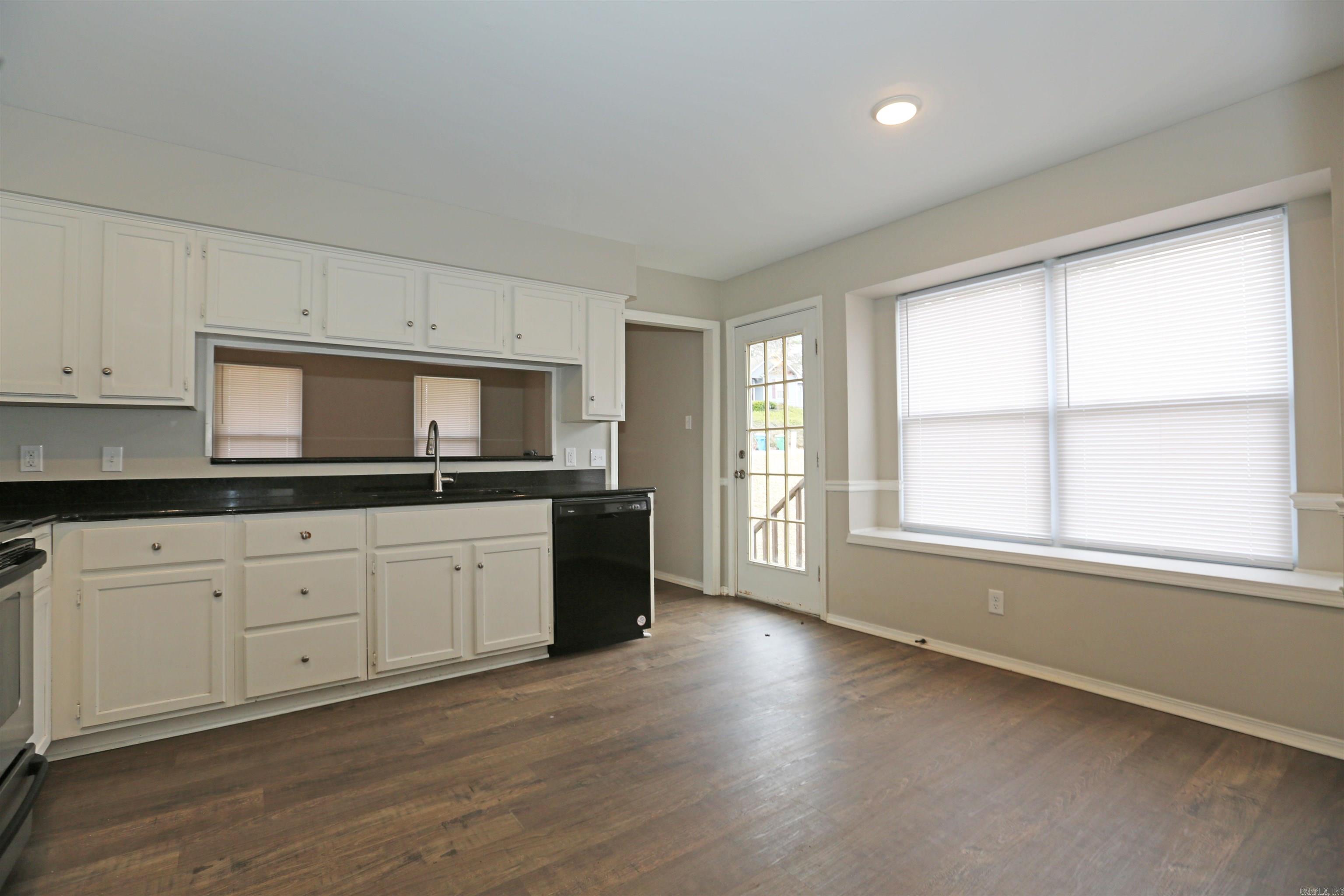 23 Wagon Wheel Court Little Rock, AR 72211