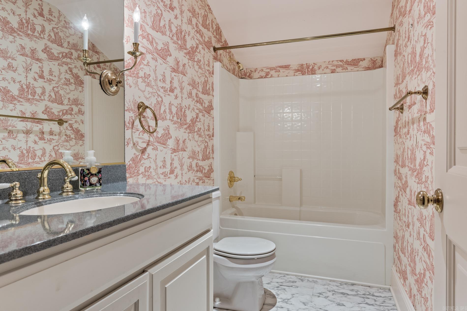 1 Meriwether Pond Harrison, AR 72601-4650