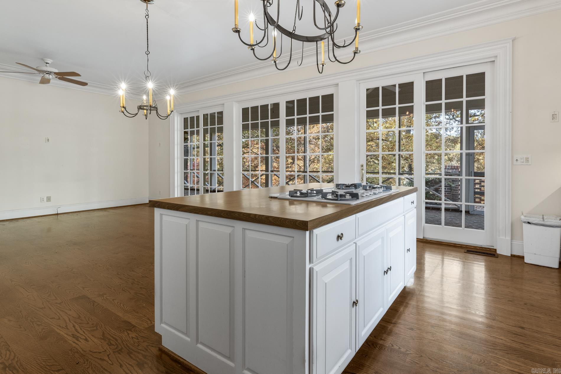 1 Meriwether Pond Harrison, AR 72601-4650