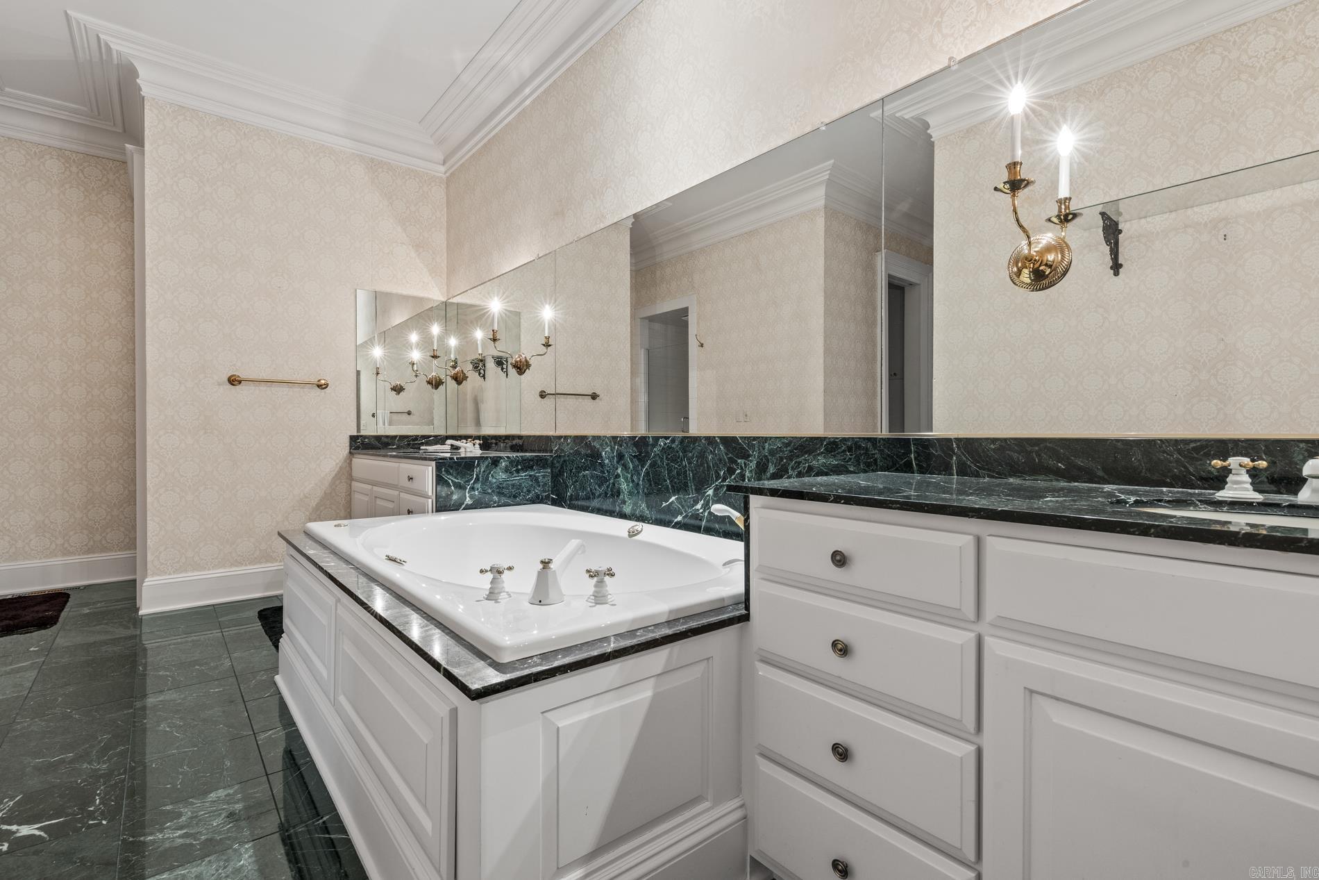 1 Meriwether Pond Harrison, AR 72601-4650