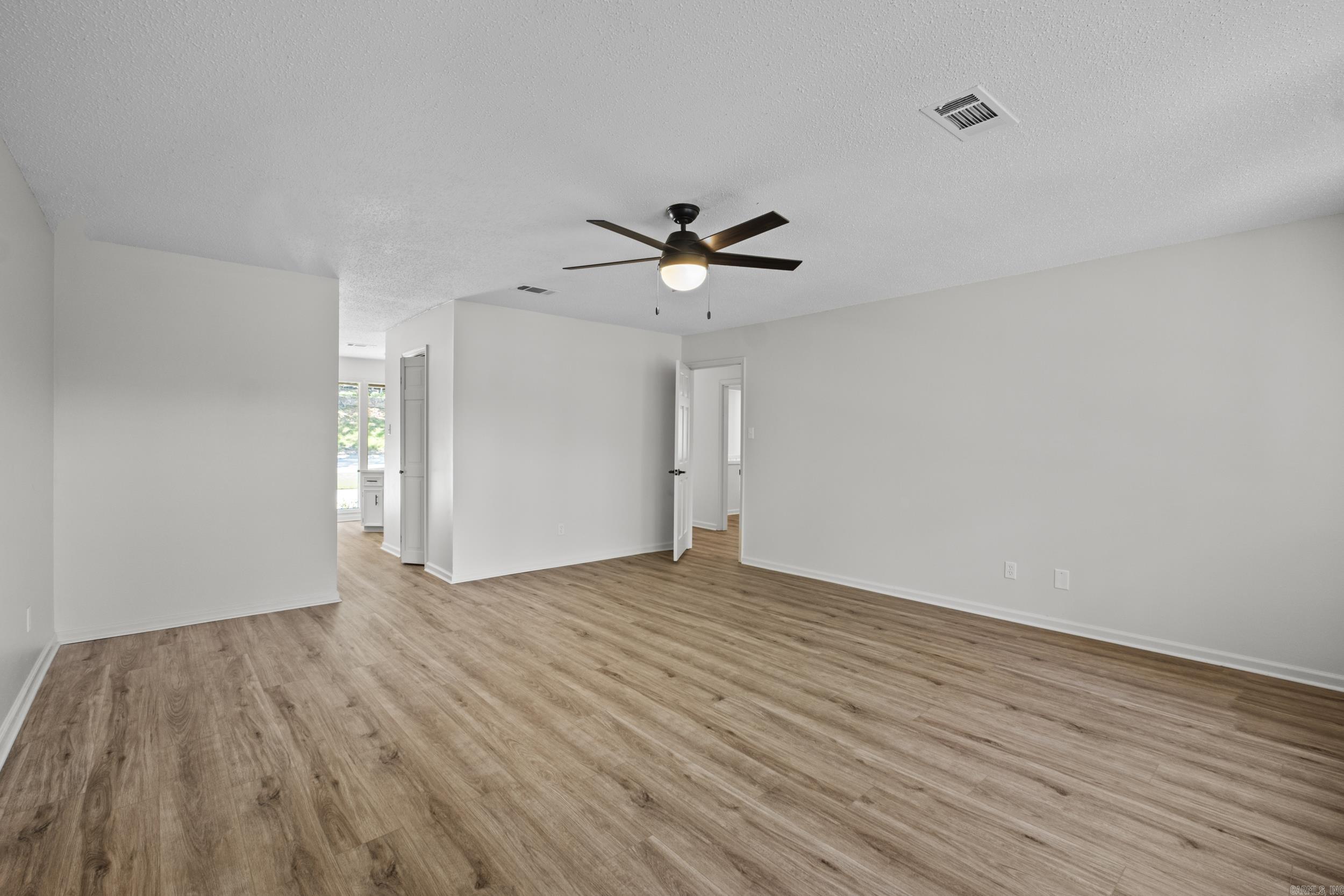 21 E Lake  North Little Rock, AR