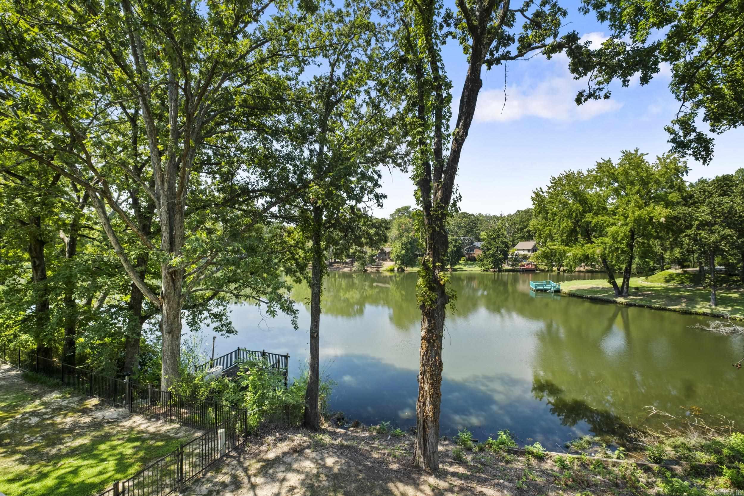 21 E Lake  North Little Rock, AR