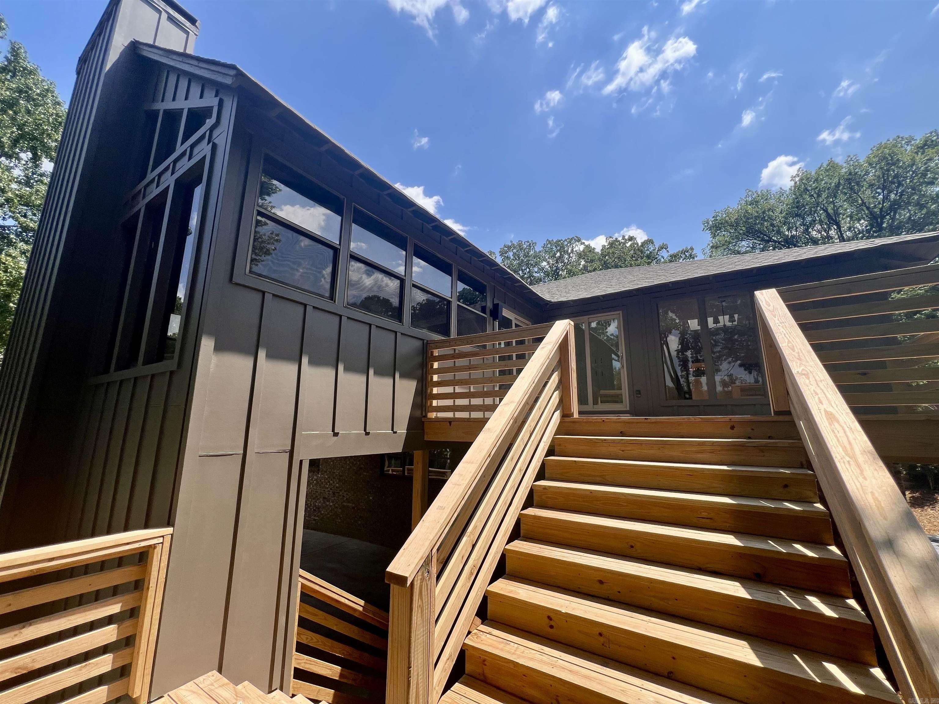 21 E Lake  North Little Rock, AR