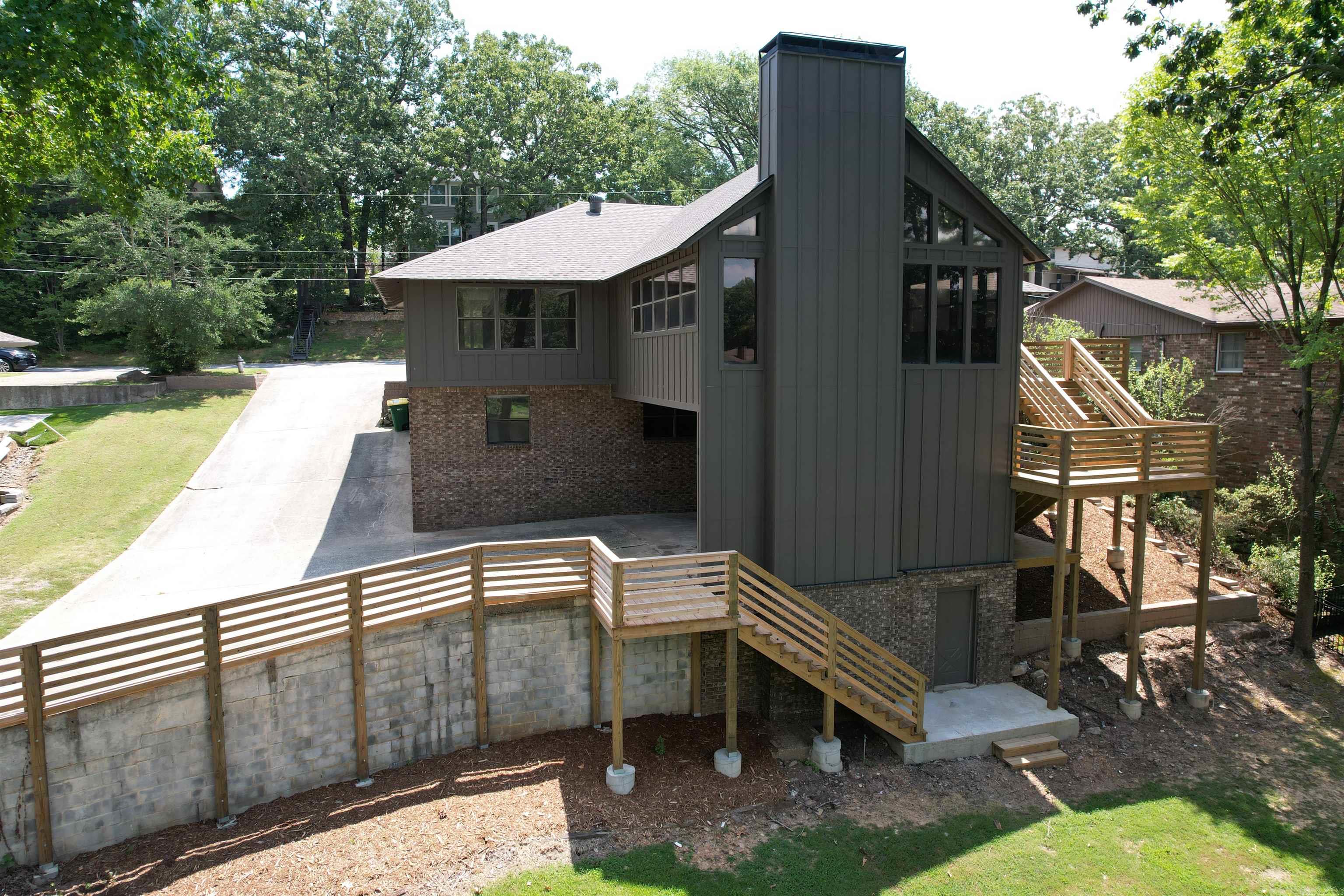 21 E Lake  North Little Rock, AR