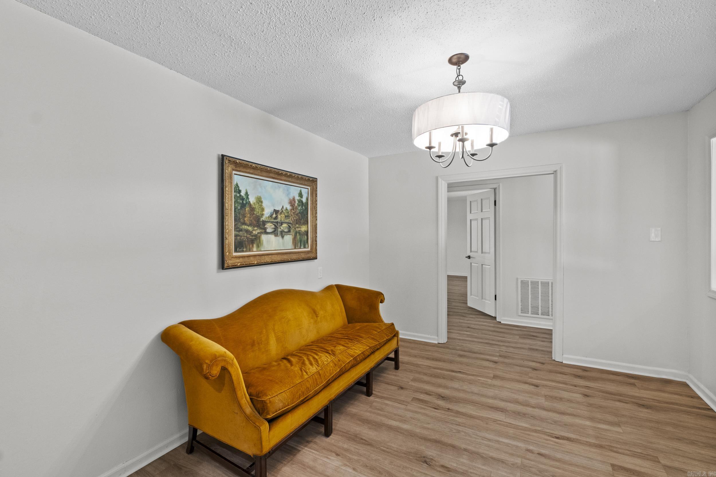 21 E Lake  North Little Rock, AR