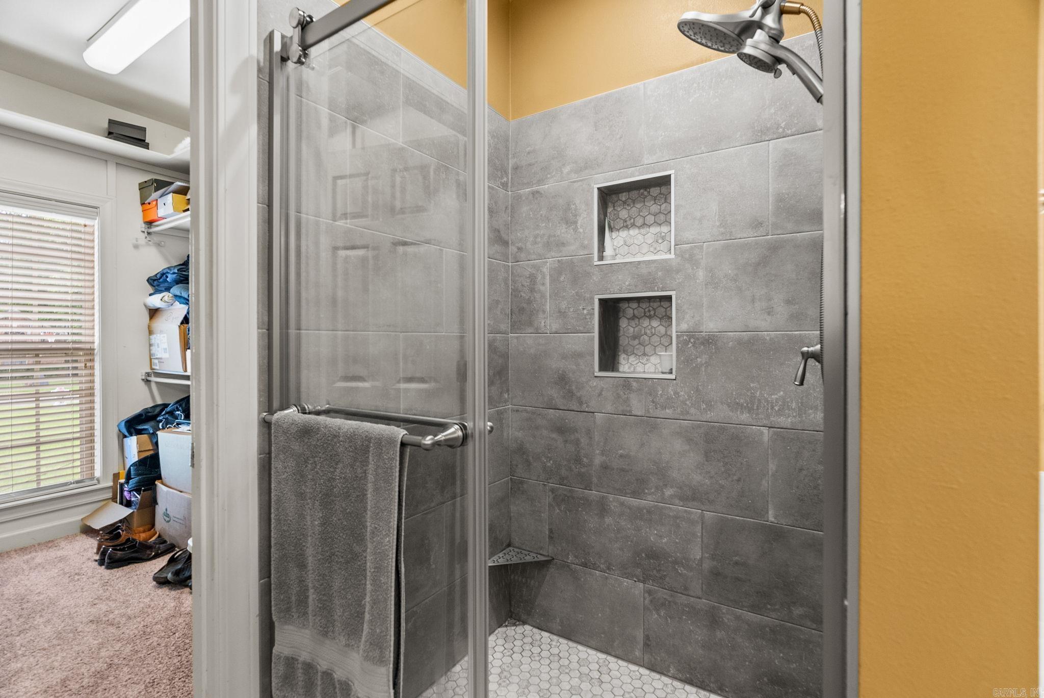 121 Lily  Maumelle, AR