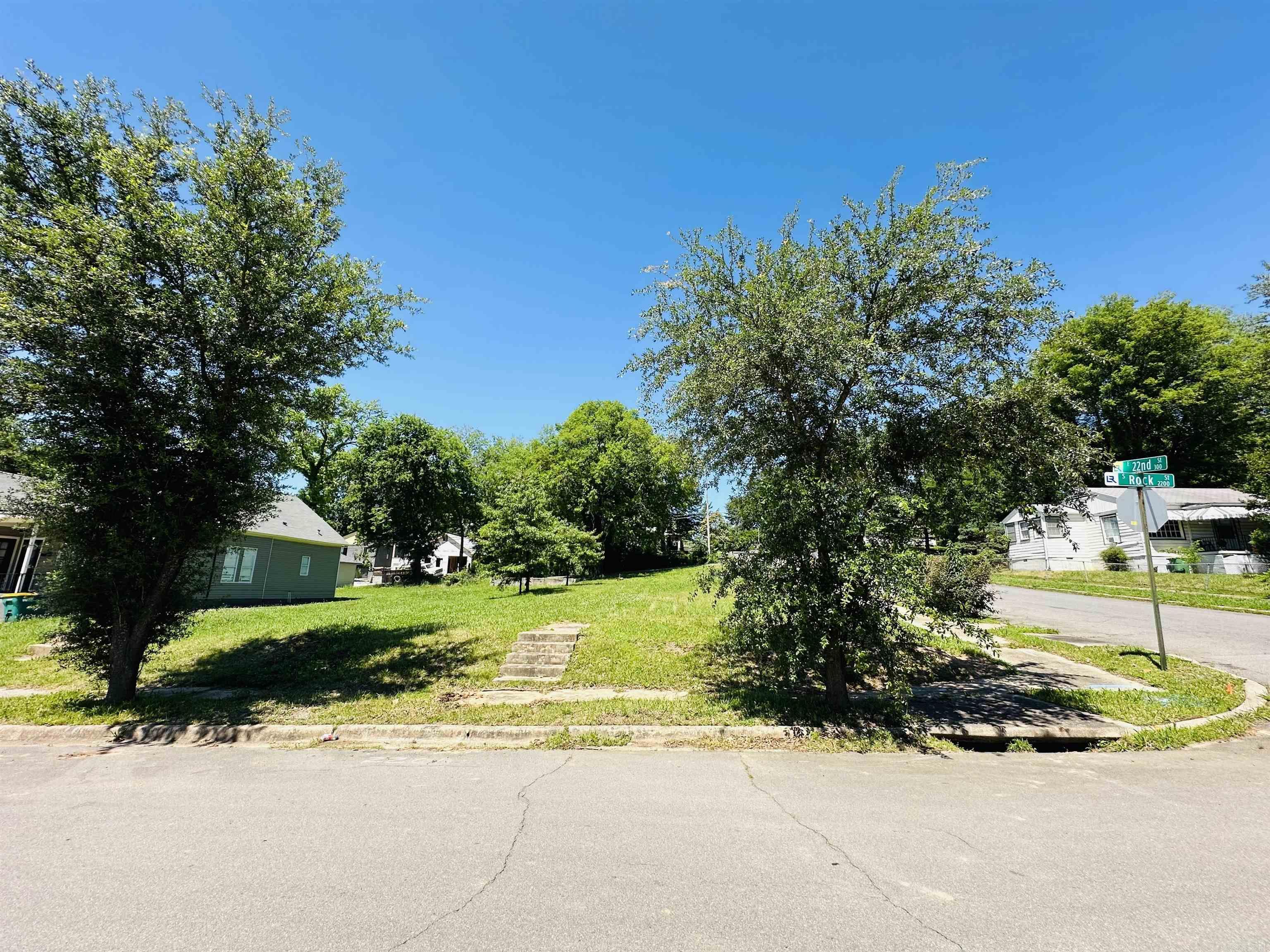 2200 Rock  Little Rock, AR