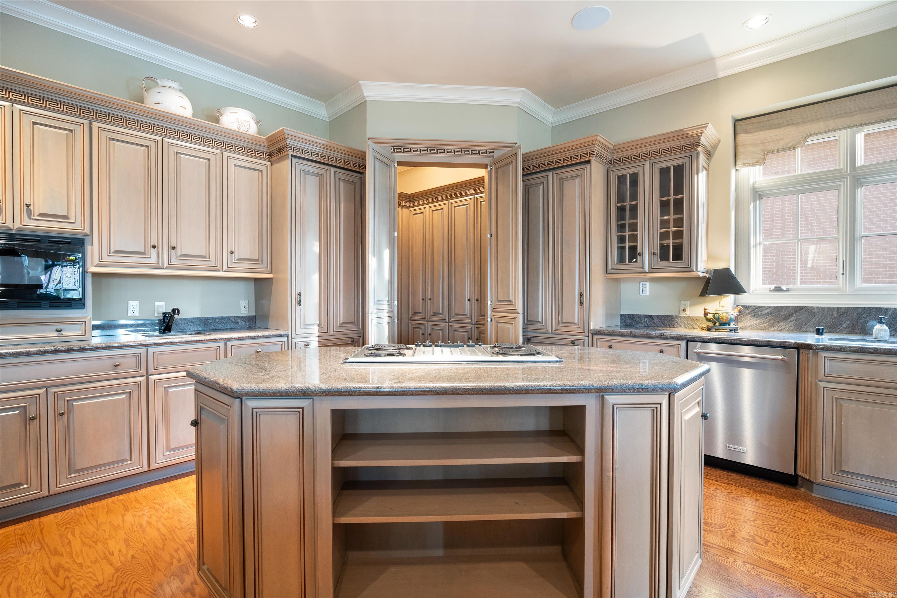 3304 Lacoste Drive Jonesboro, AR 72404