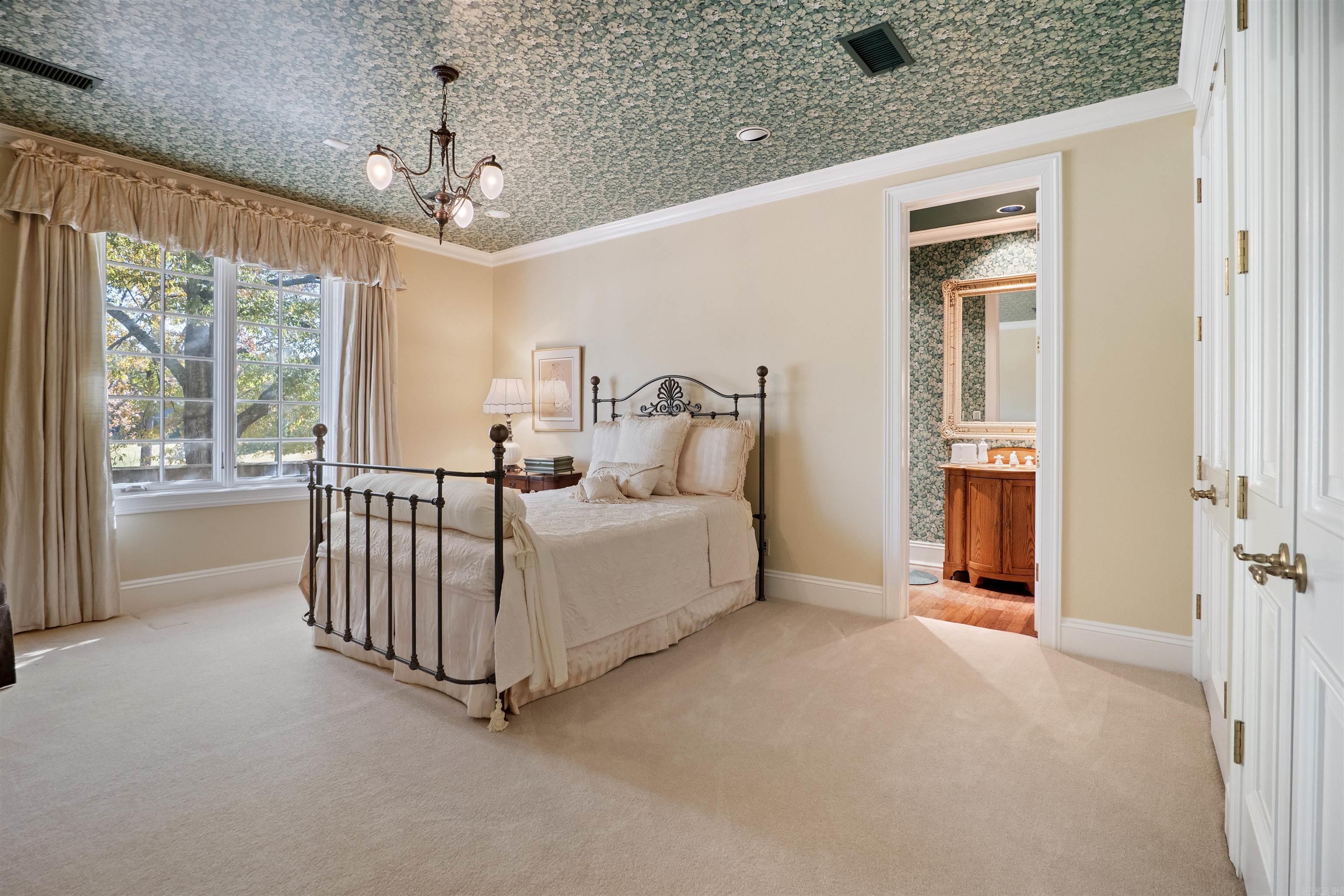 3304 Lacoste Drive Jonesboro, AR 72404