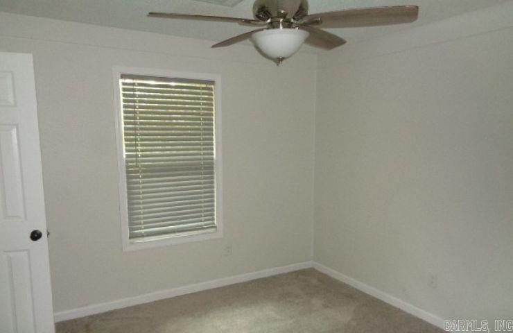 404 S J P Wright Loop Jacksonville, AR 72076