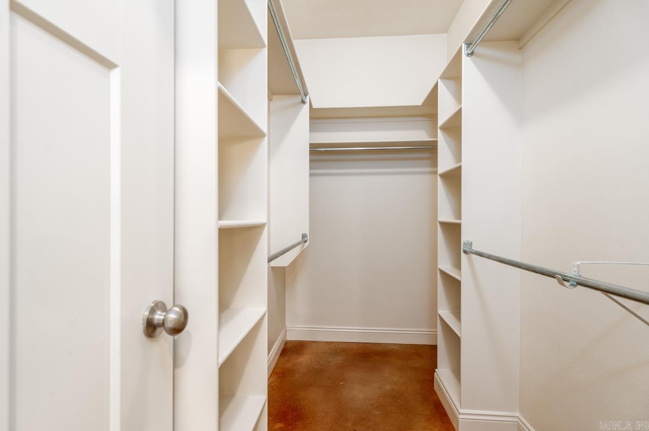 2435 EIGHTEEN  Conway, AR