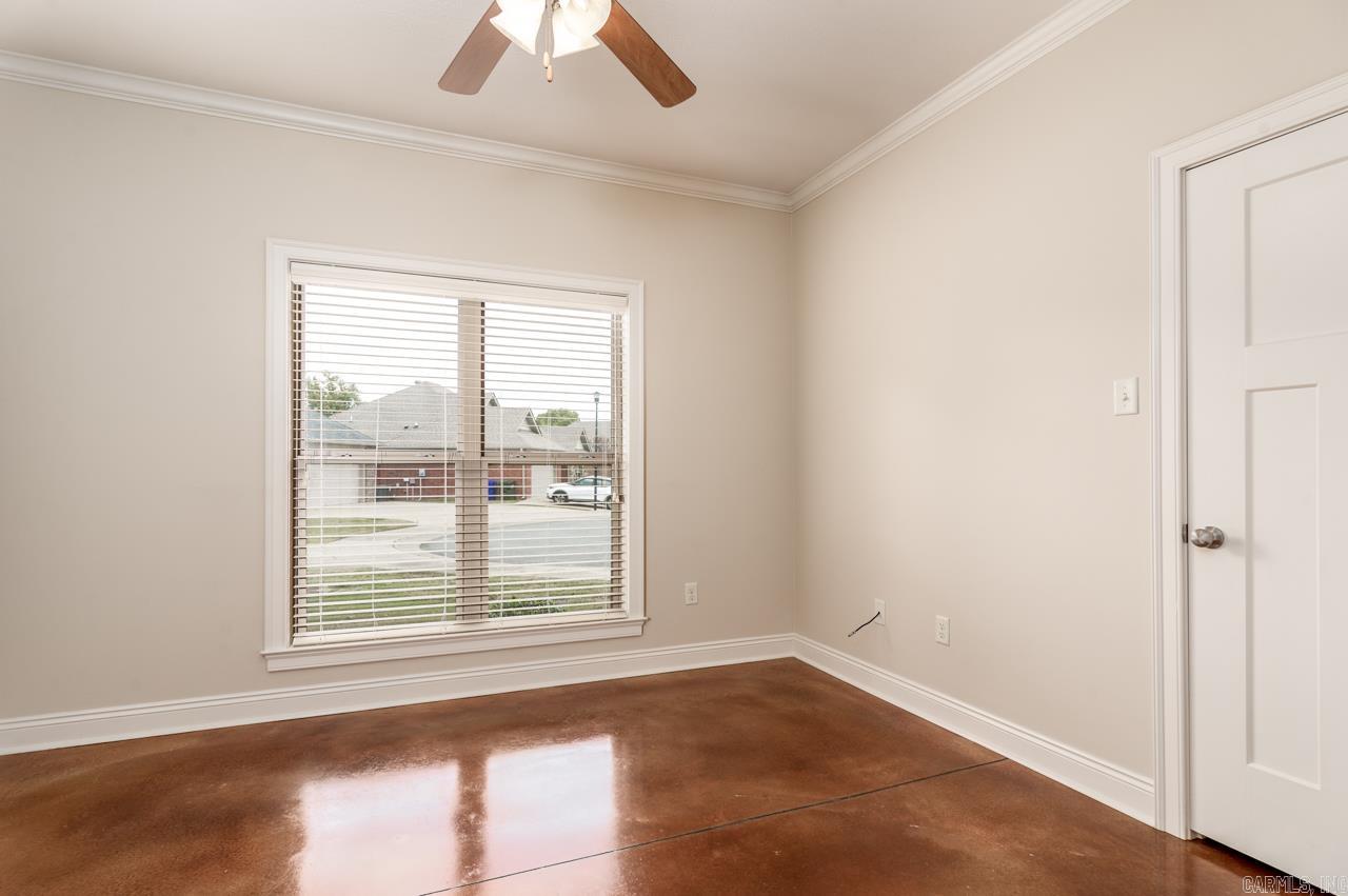 2435 EIGHTEEN  Conway, AR