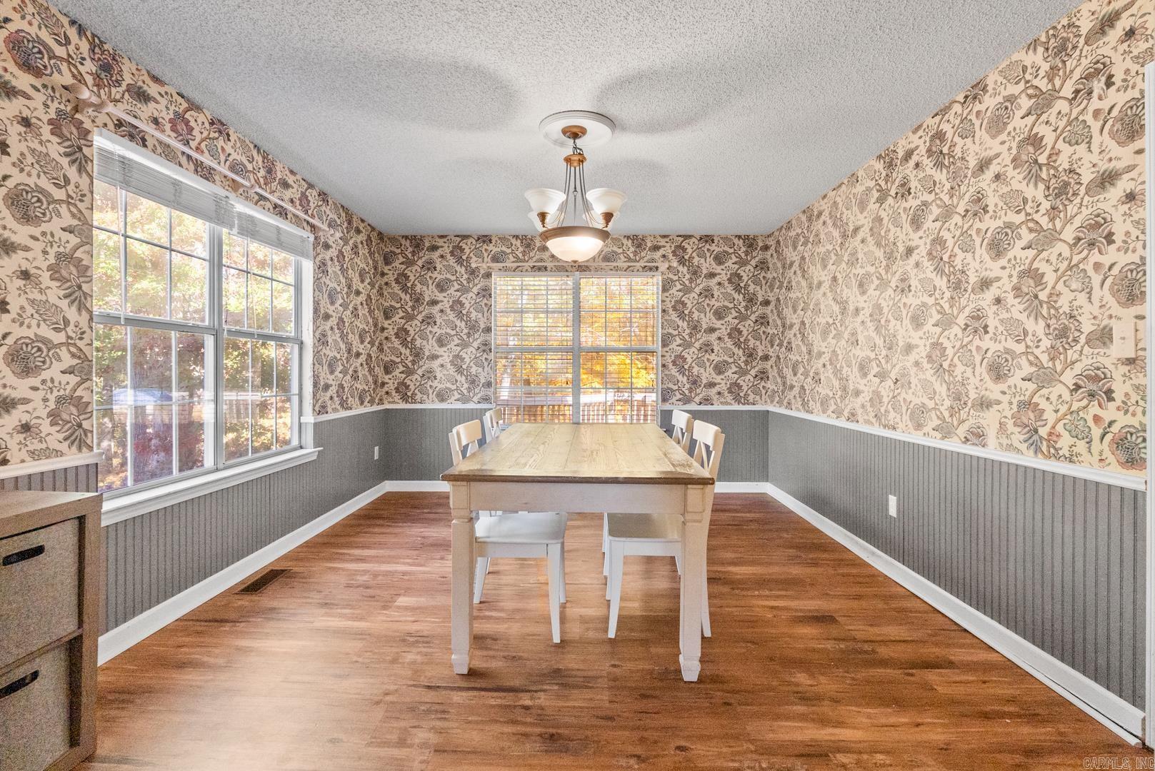 2000 Cherry Crossing Benton, AR 72015