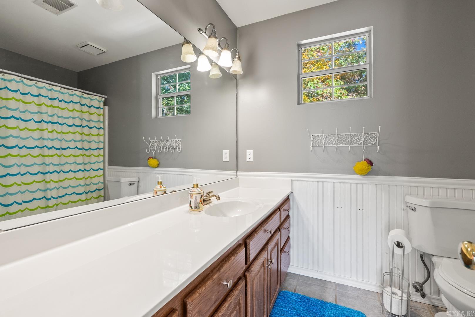 2000 Cherry Crossing Benton, AR 72015