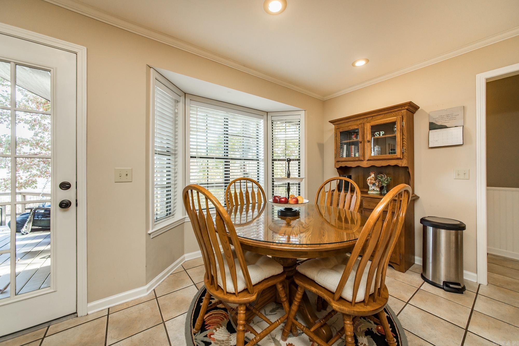 148 Cooper Point Drive Mountain View, AR 72560