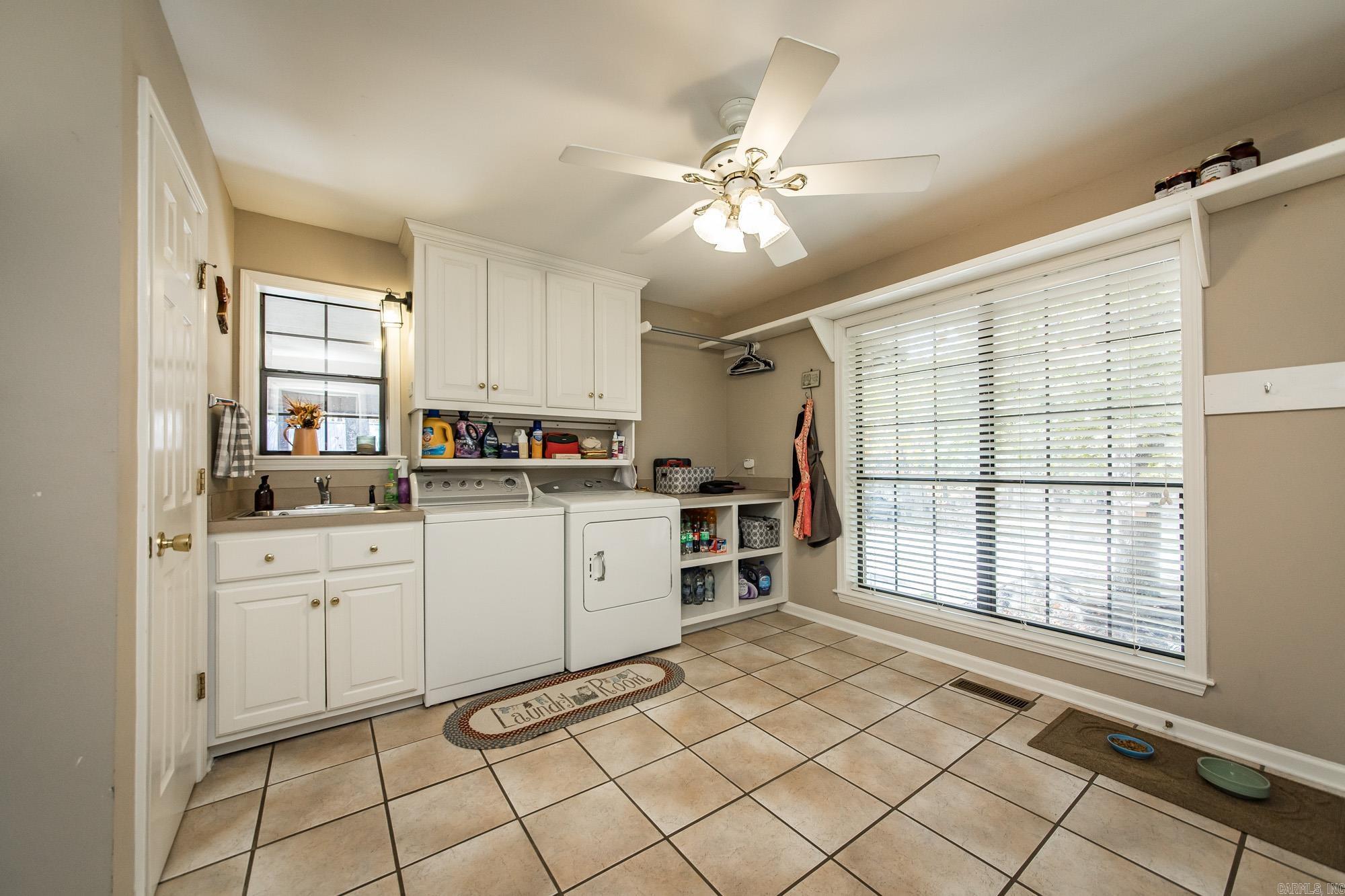 148 Cooper Point  Mountain View, AR