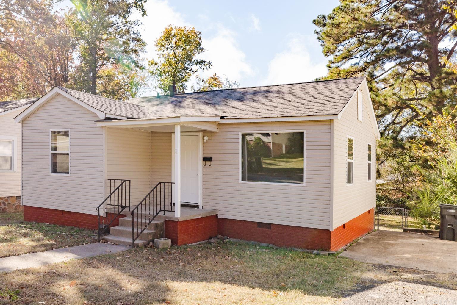 1908 S buchanan  Little Rock, AR