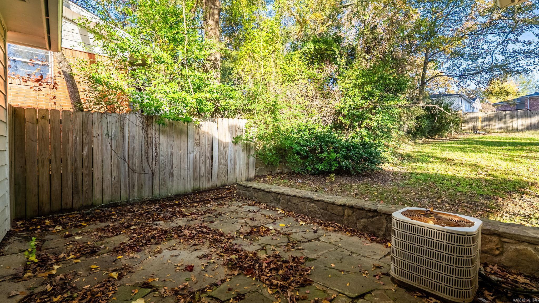 7400 L  Little Rock, AR