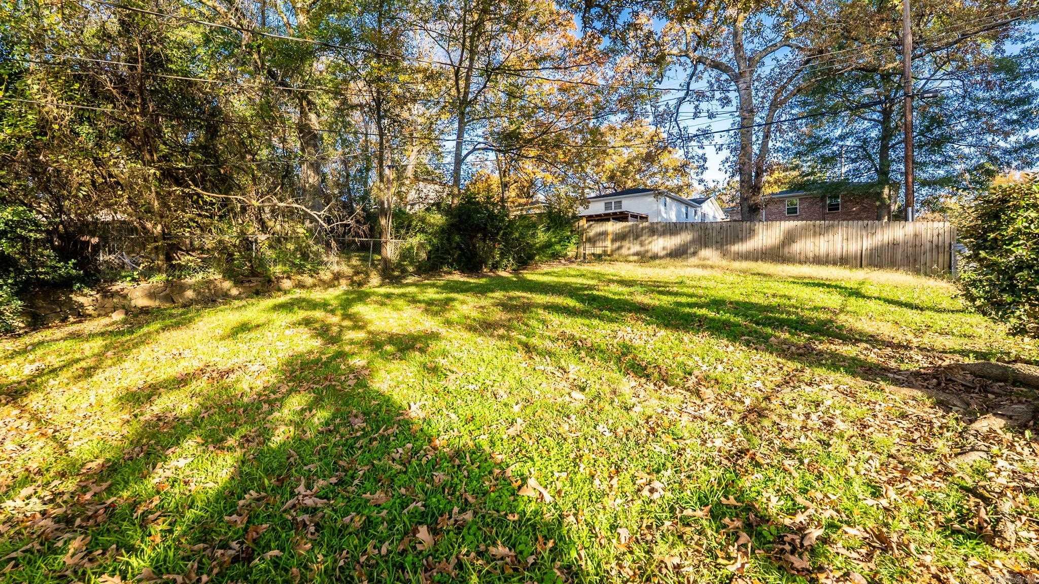 7400 L  Little Rock, AR