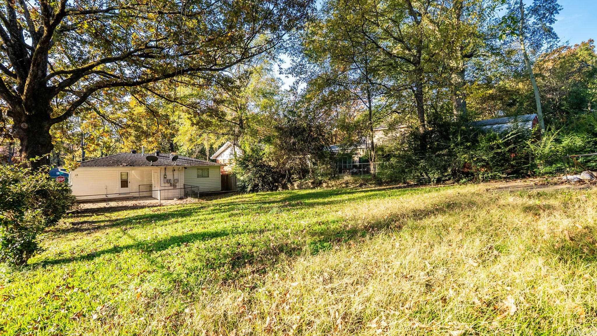 7400 L  Little Rock, AR