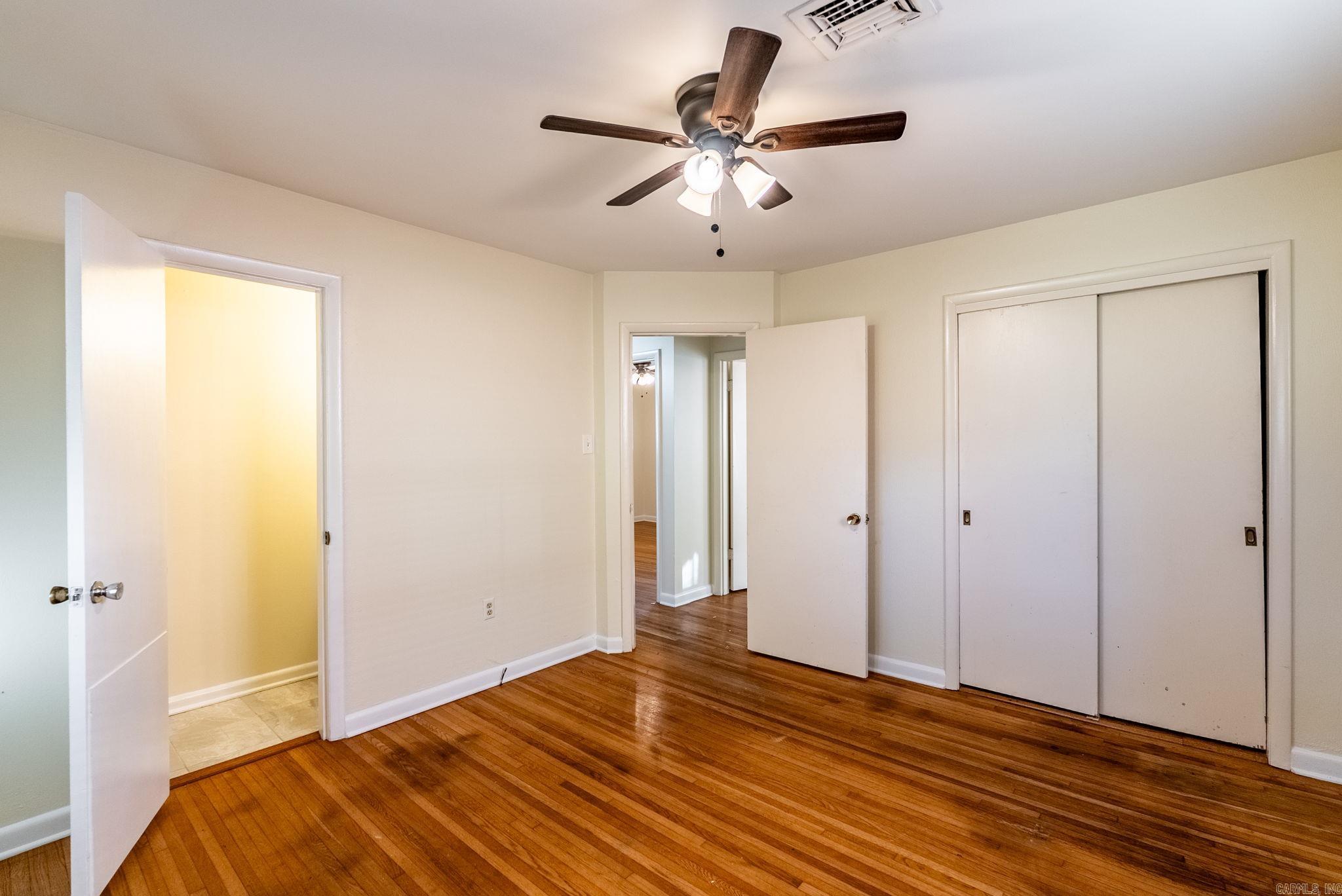 7400 L  Little Rock, AR