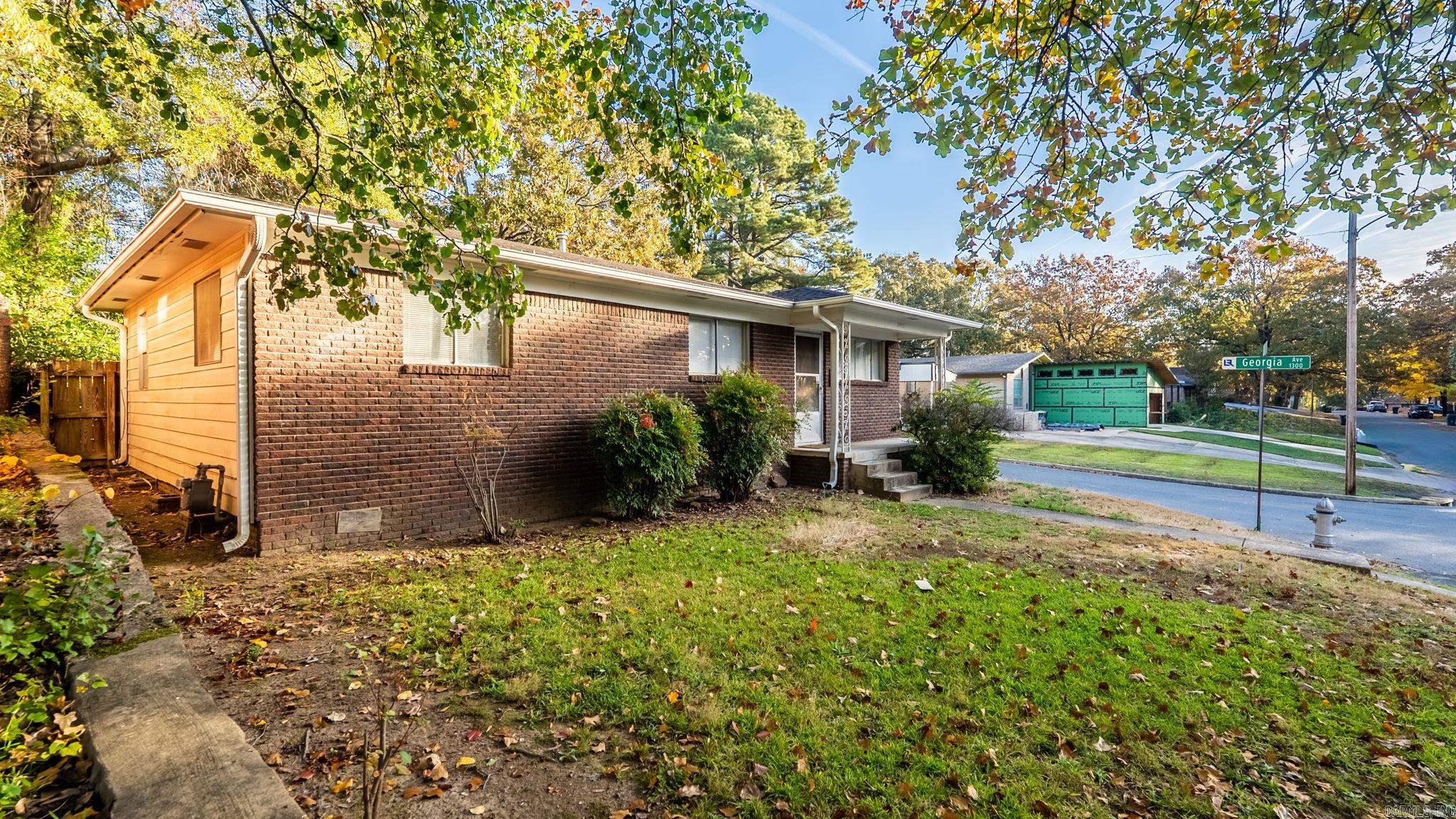 7400 L  Little Rock, AR