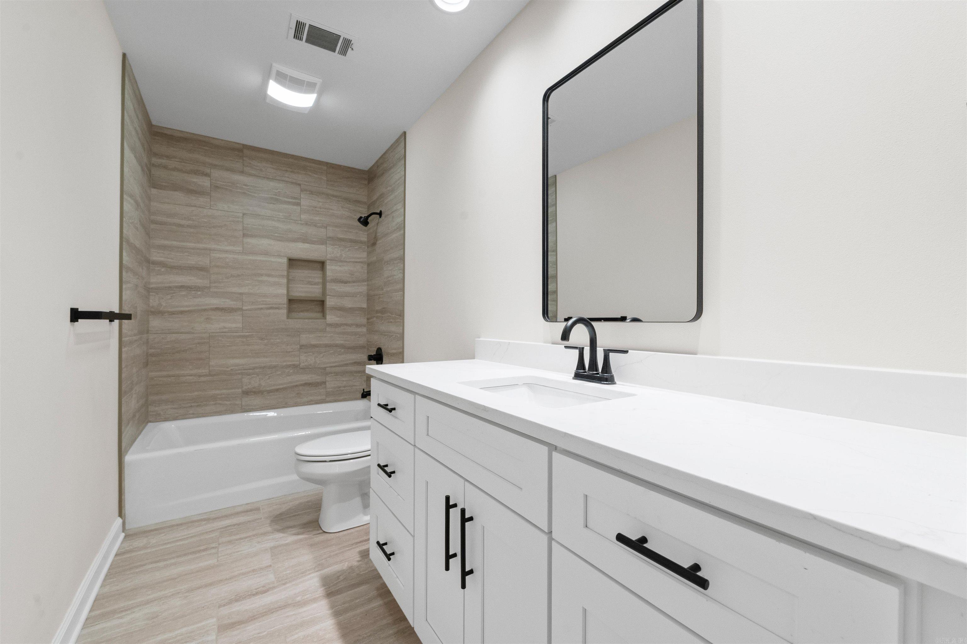 186 Pebble Beach Drive Little Rock, AR 72212