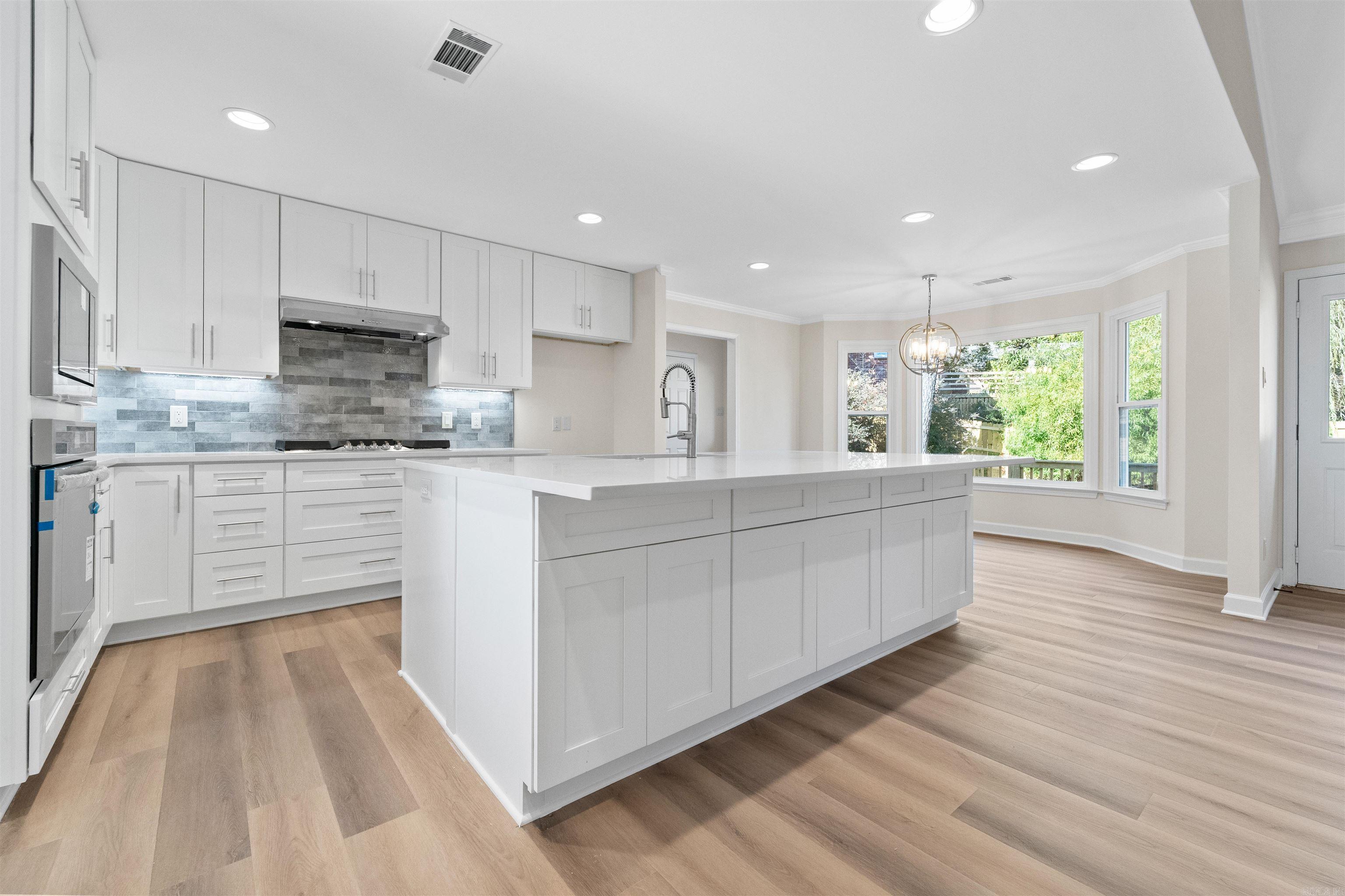 186 Pebble Beach Drive Little Rock, AR 72212