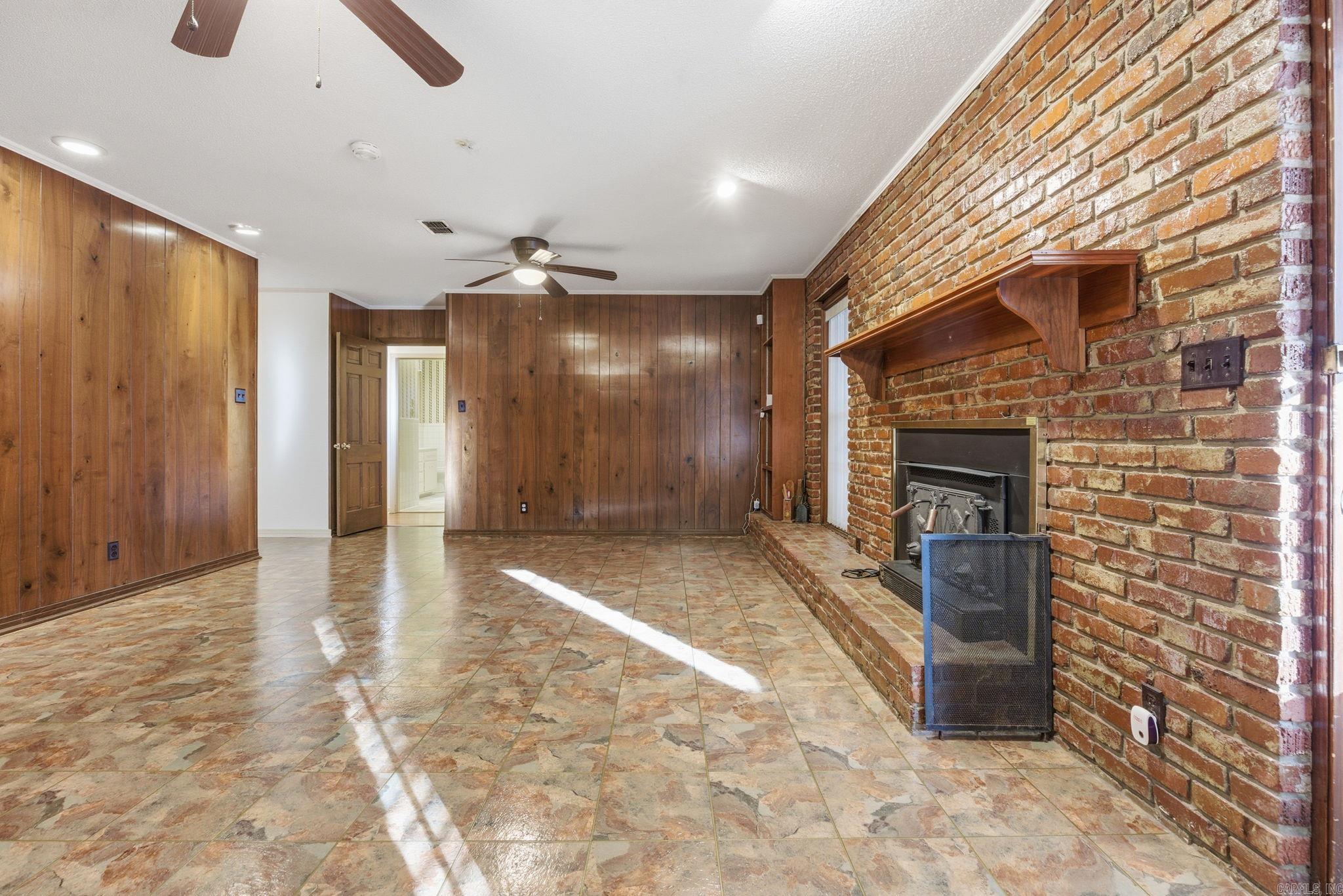 2002 W 42Nd Ave Pine Bluff, AR 71603