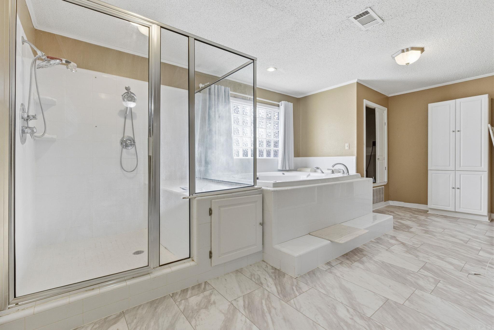 2002 W 42Nd Ave Pine Bluff, AR 71603