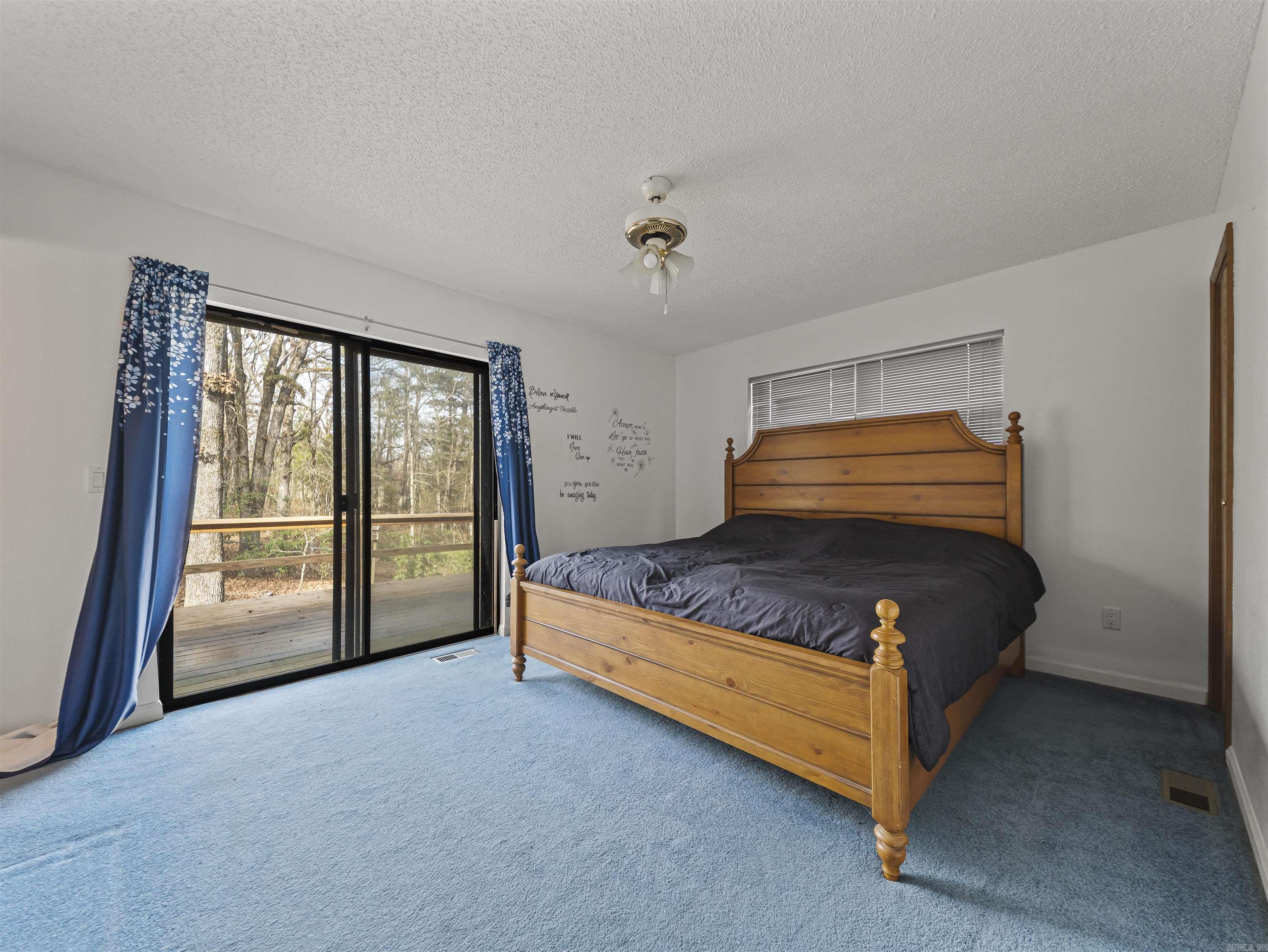 5 La Paca  Hot Springs Village, AR