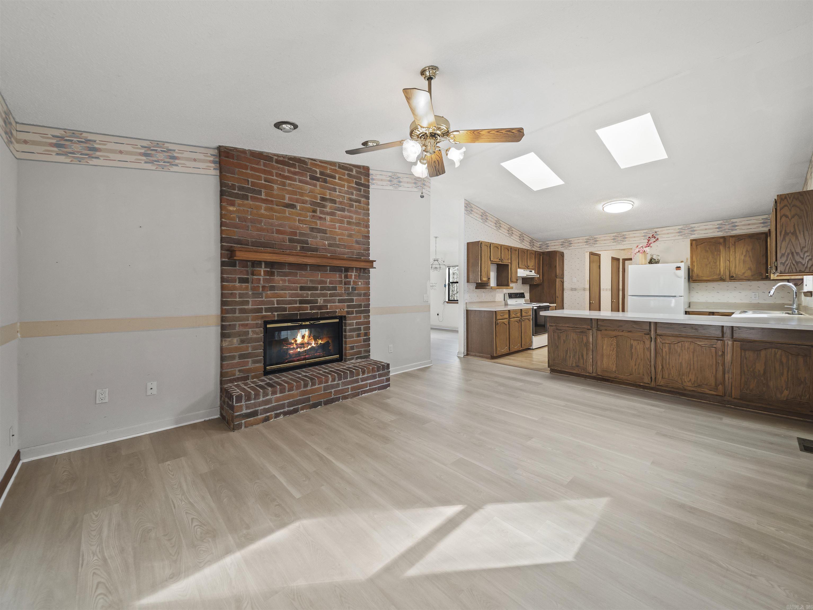 5 La Paca  Hot Springs Village, AR