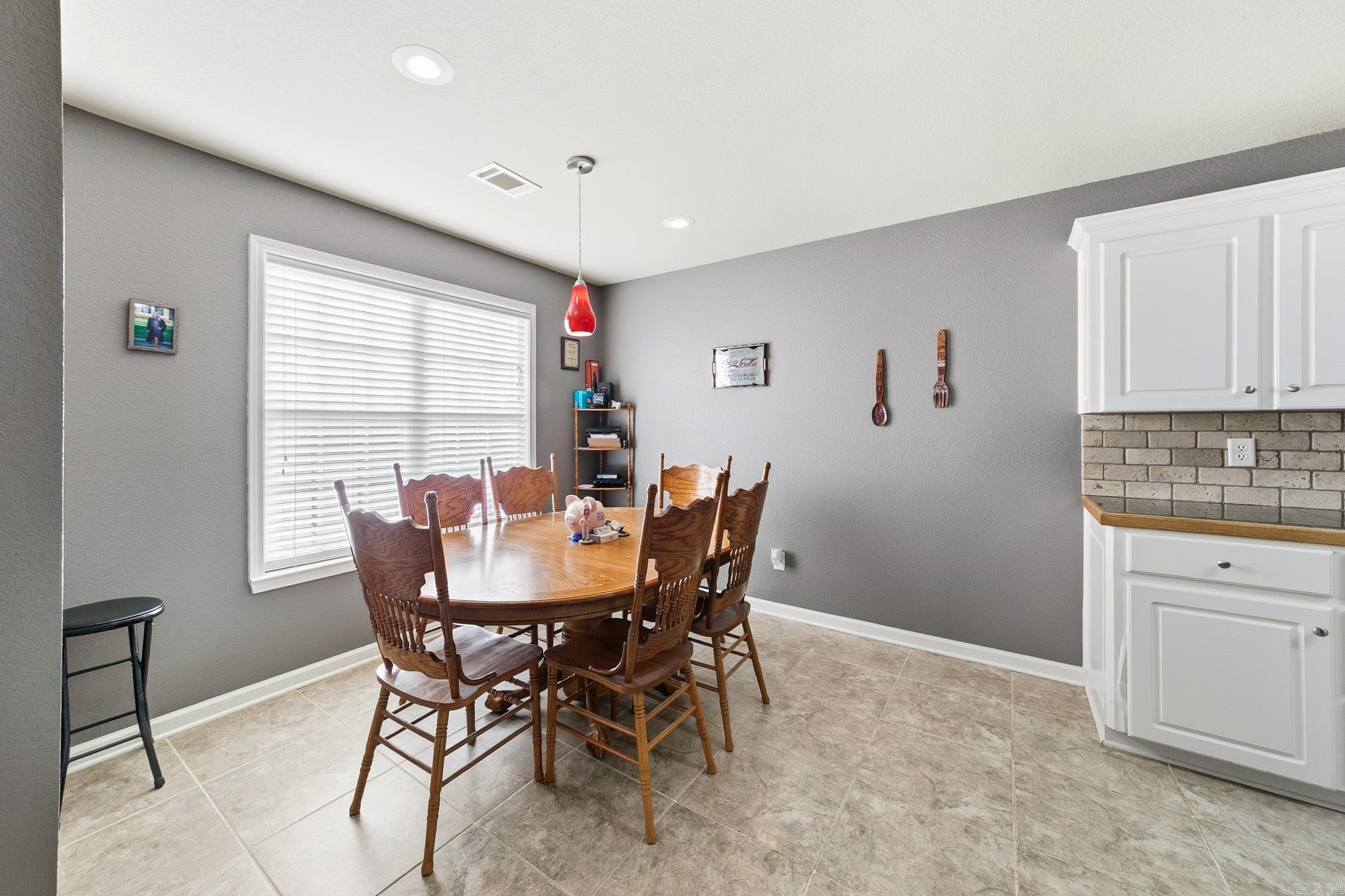 2816 McNeill Cove Cabot, AR 72023