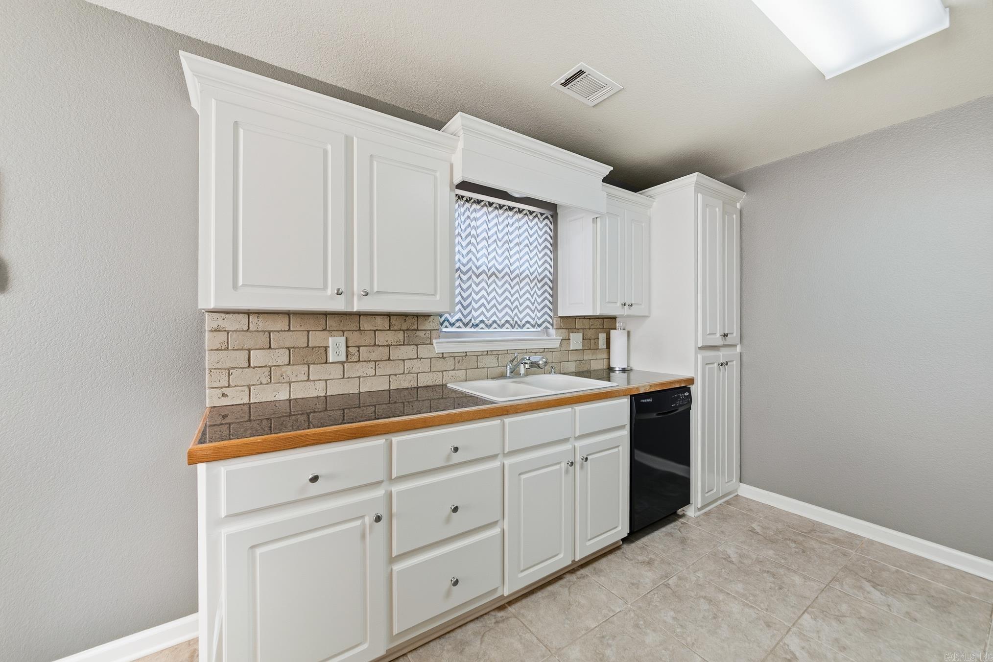 2816 McNeill Cove Cabot, AR 72023