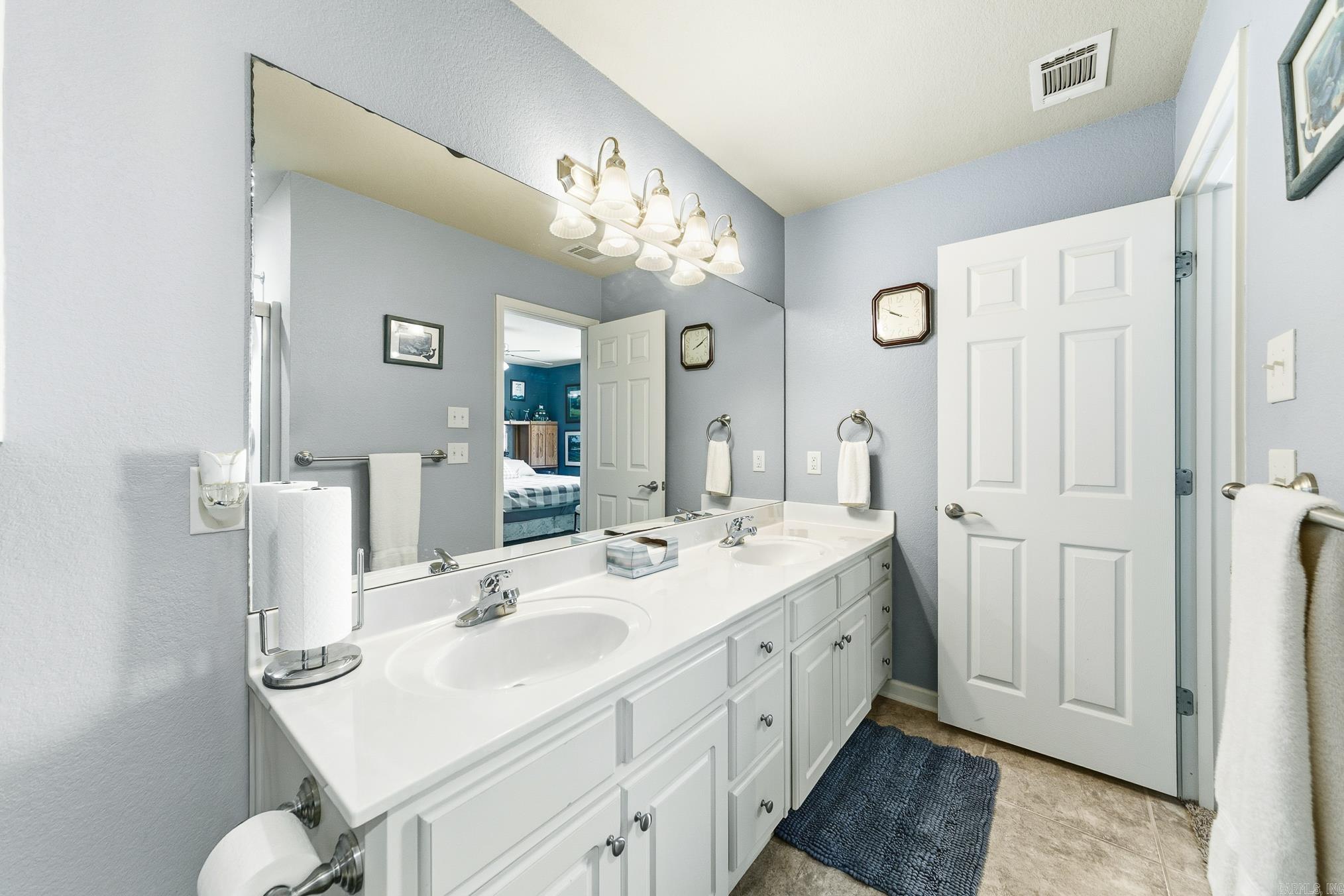 2816 McNeill Cove Cabot, AR 72023