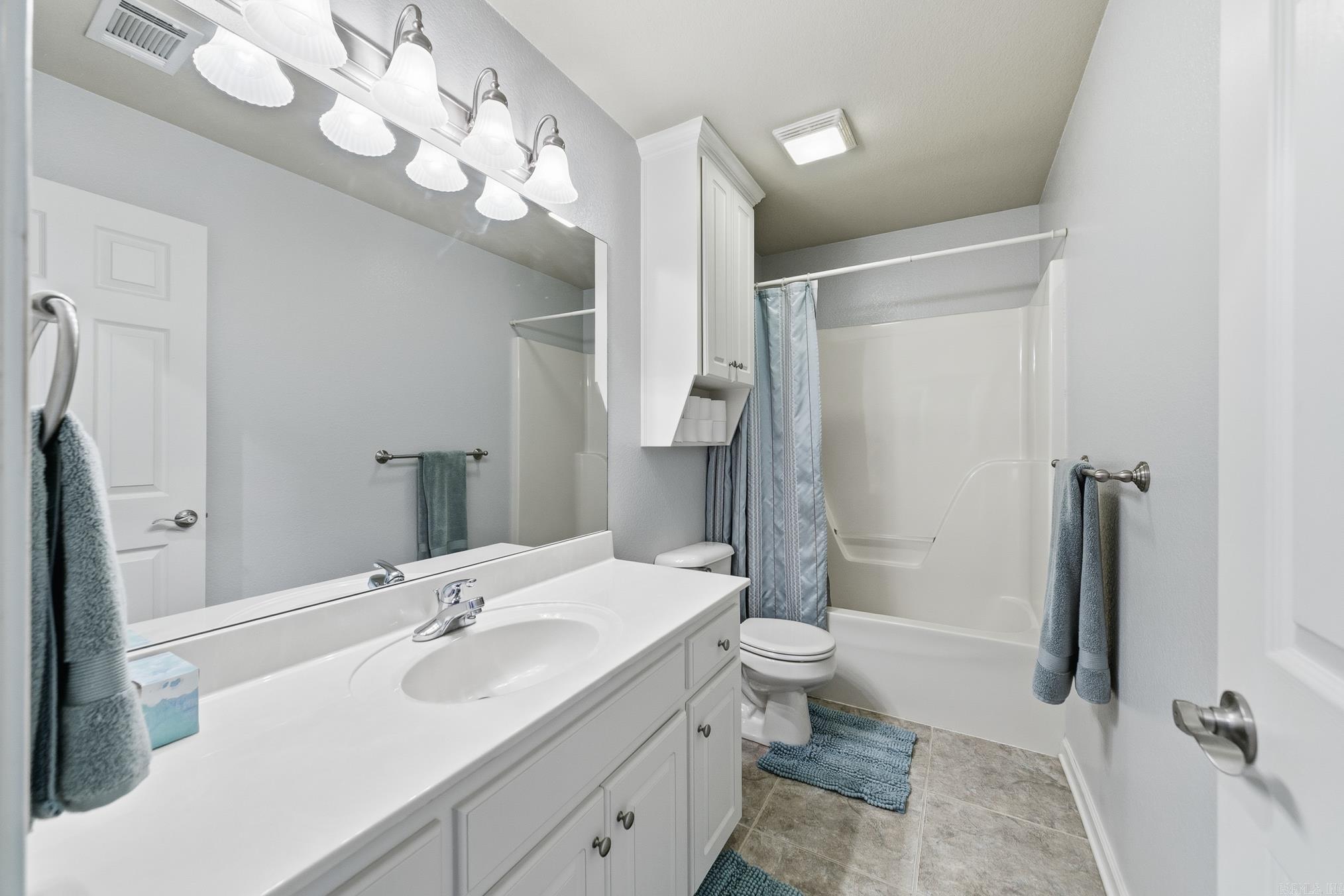 2816 McNeill Cove Cabot, AR 72023