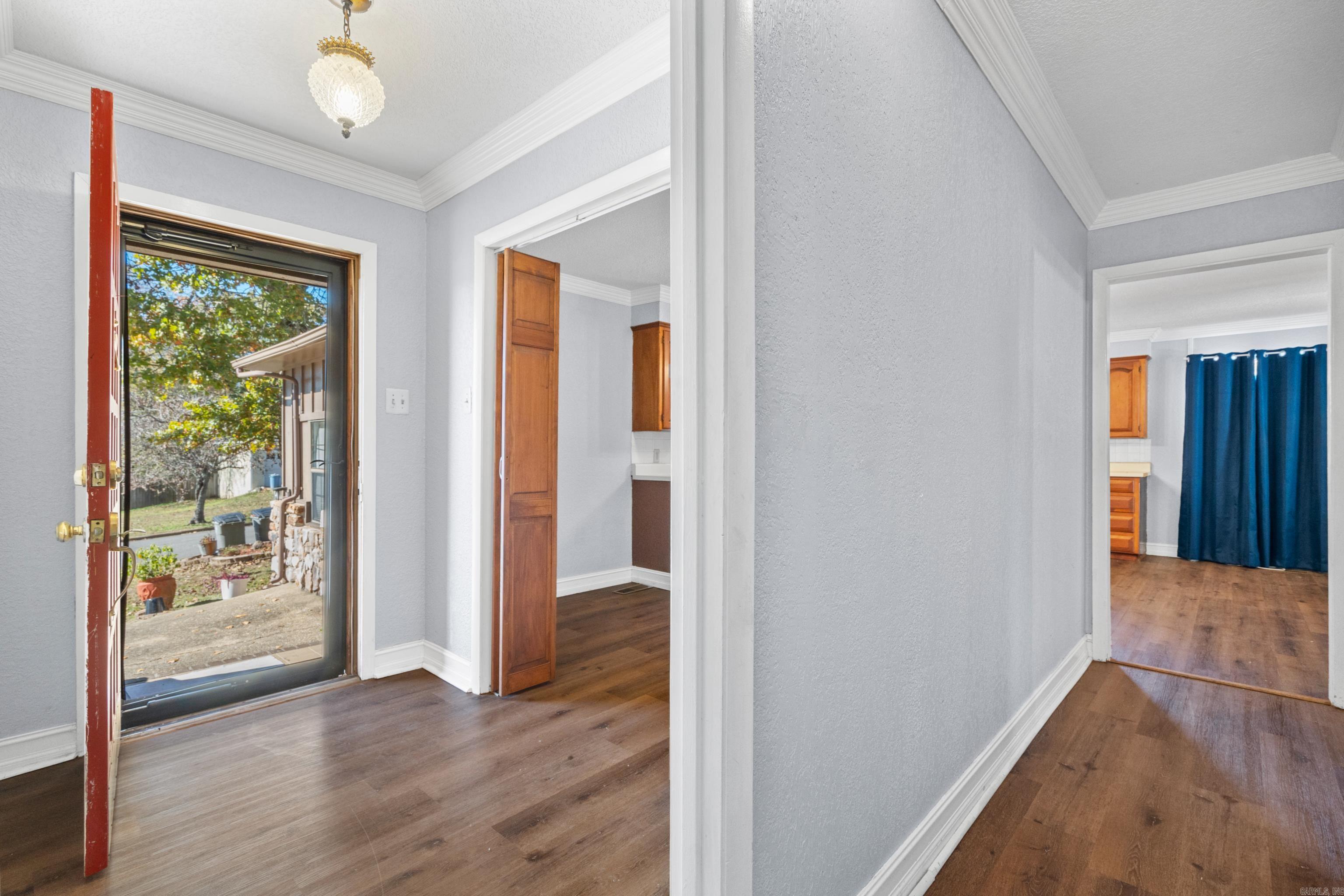 202 Brentwood Street Hot Springs, AR 71901